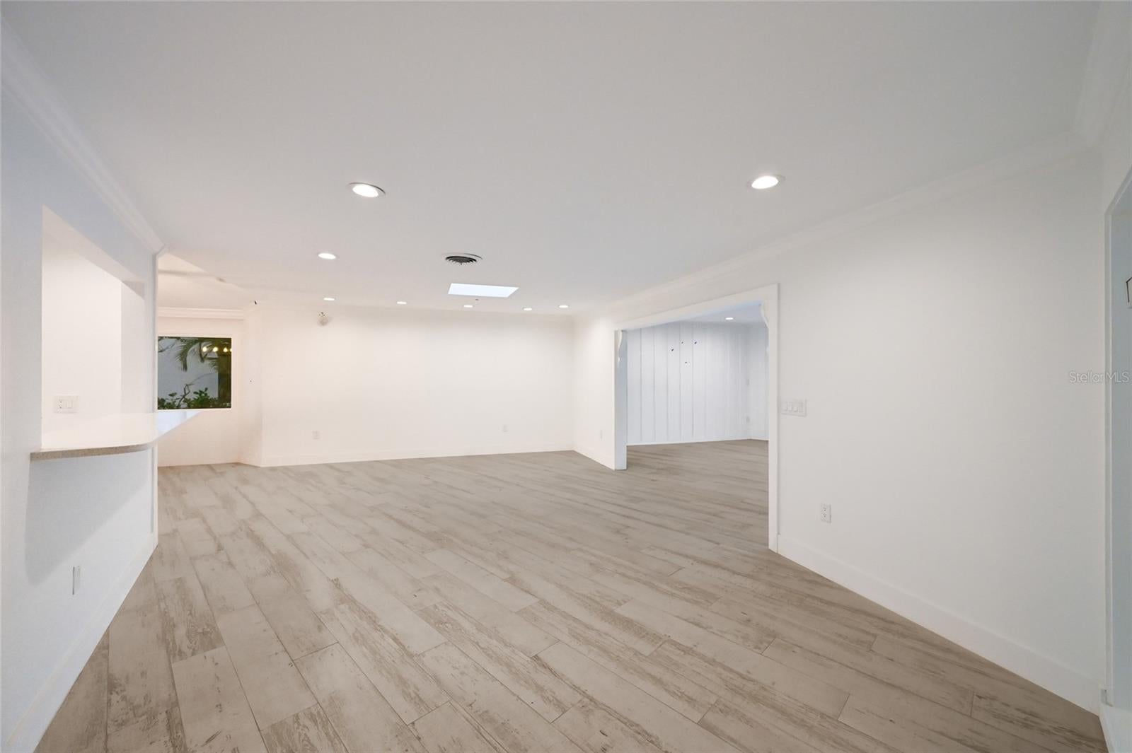 Sarasota, Florida, 34242, United States, 3 Bedrooms Bedrooms, ,2 BathroomsBathrooms,Residential,Active,2006986