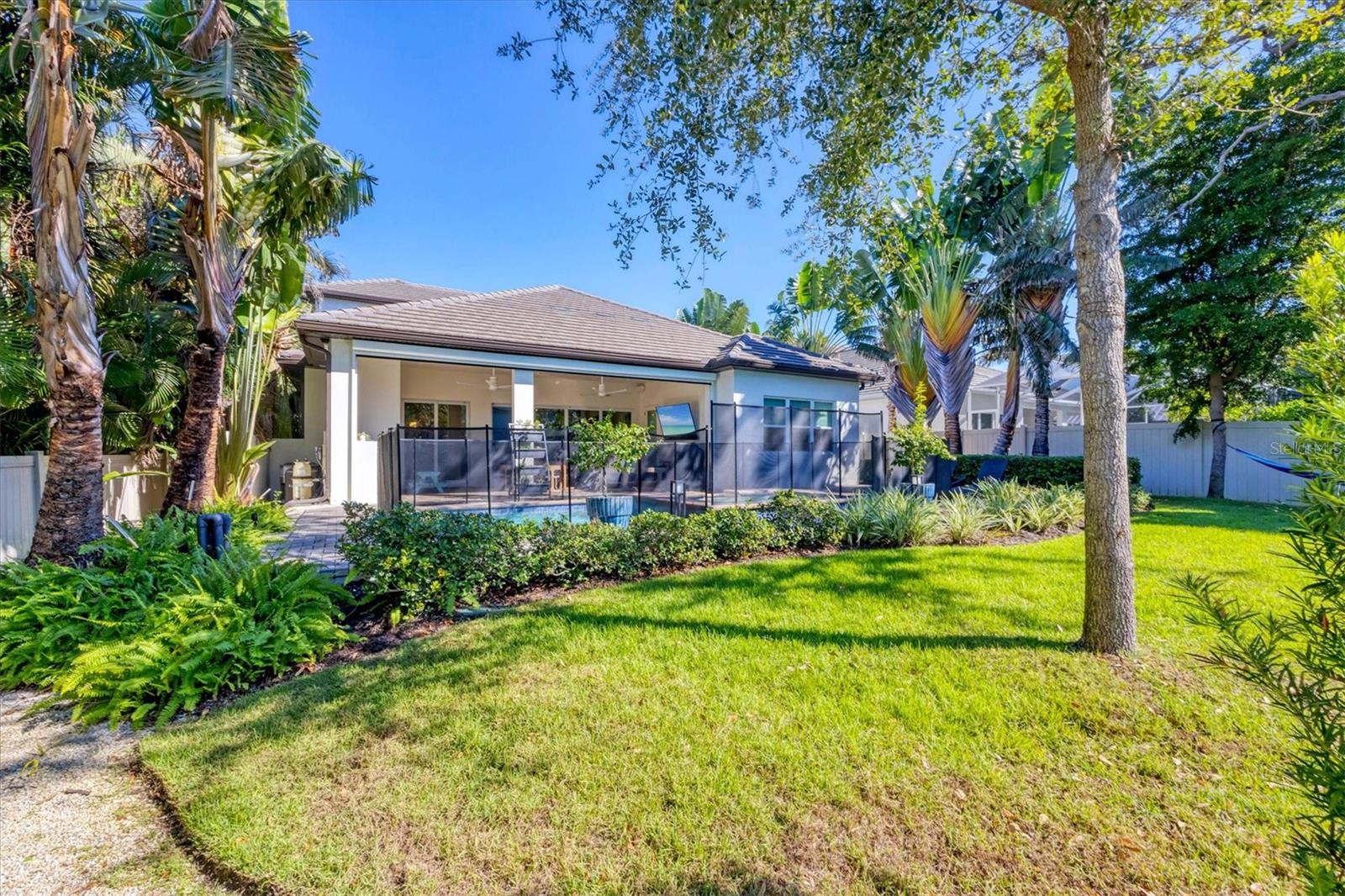 Sarasota, Florida, 34239, United States, 4 Bedrooms Bedrooms, ,4 BathroomsBathrooms,Residential,Active,1965823