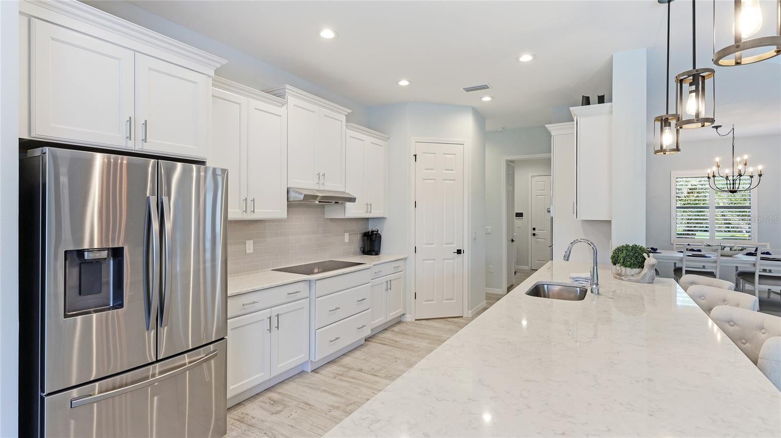 Bradenton, Florida, 34209, United States, 5 Bedrooms Bedrooms, ,3 BathroomsBathrooms,Residential,Active,1902926