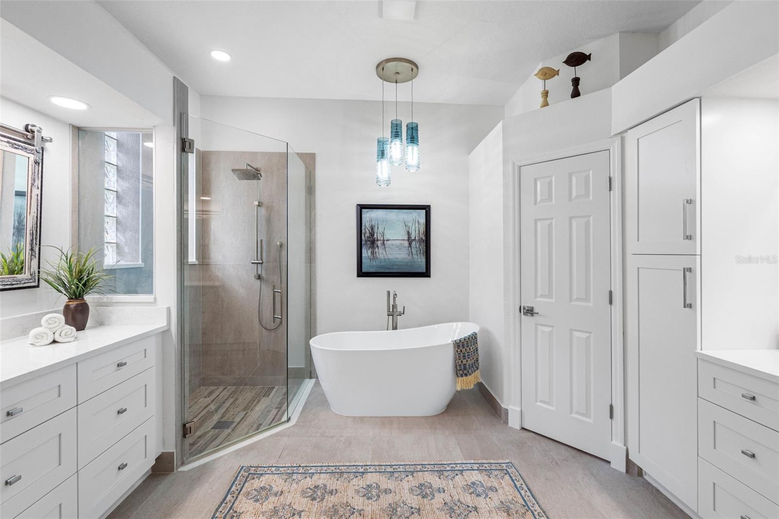 Oldsmar, Florida, 34677, United States, 4 Bedrooms Bedrooms, ,3 BathroomsBathrooms,Residential,Active,1933884