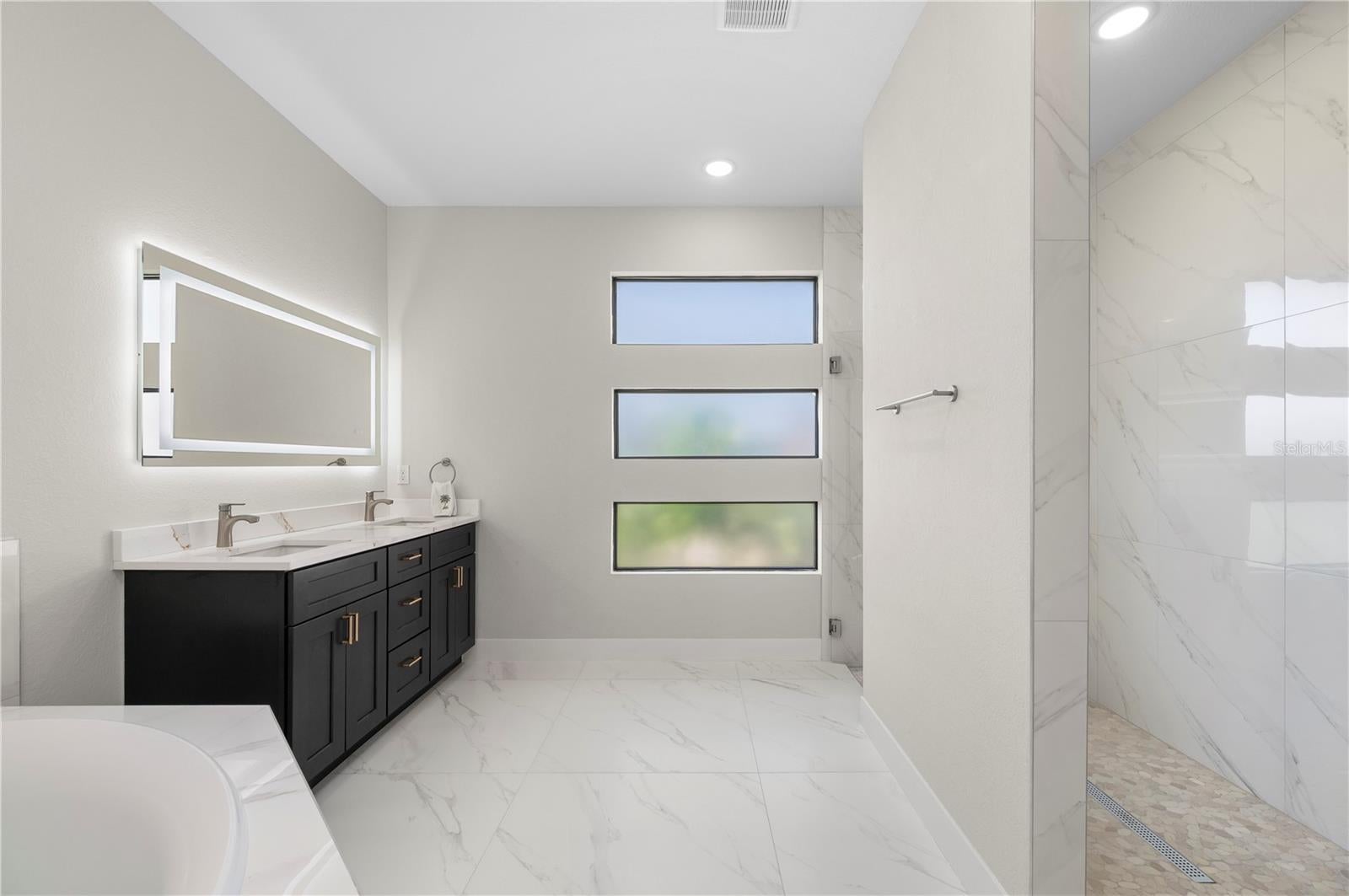 Punta Gorda, Florida, 33950, United States, 4 Bedrooms Bedrooms, ,3 BathroomsBathrooms,Residential,Active,1985584