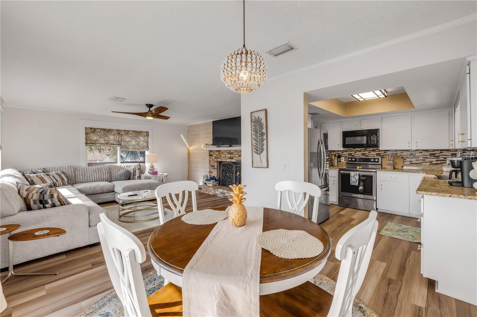 New Smyrna Beach, Florida, 32169, United States, ,3 BathroomsBathrooms,Residential,Active,1798124