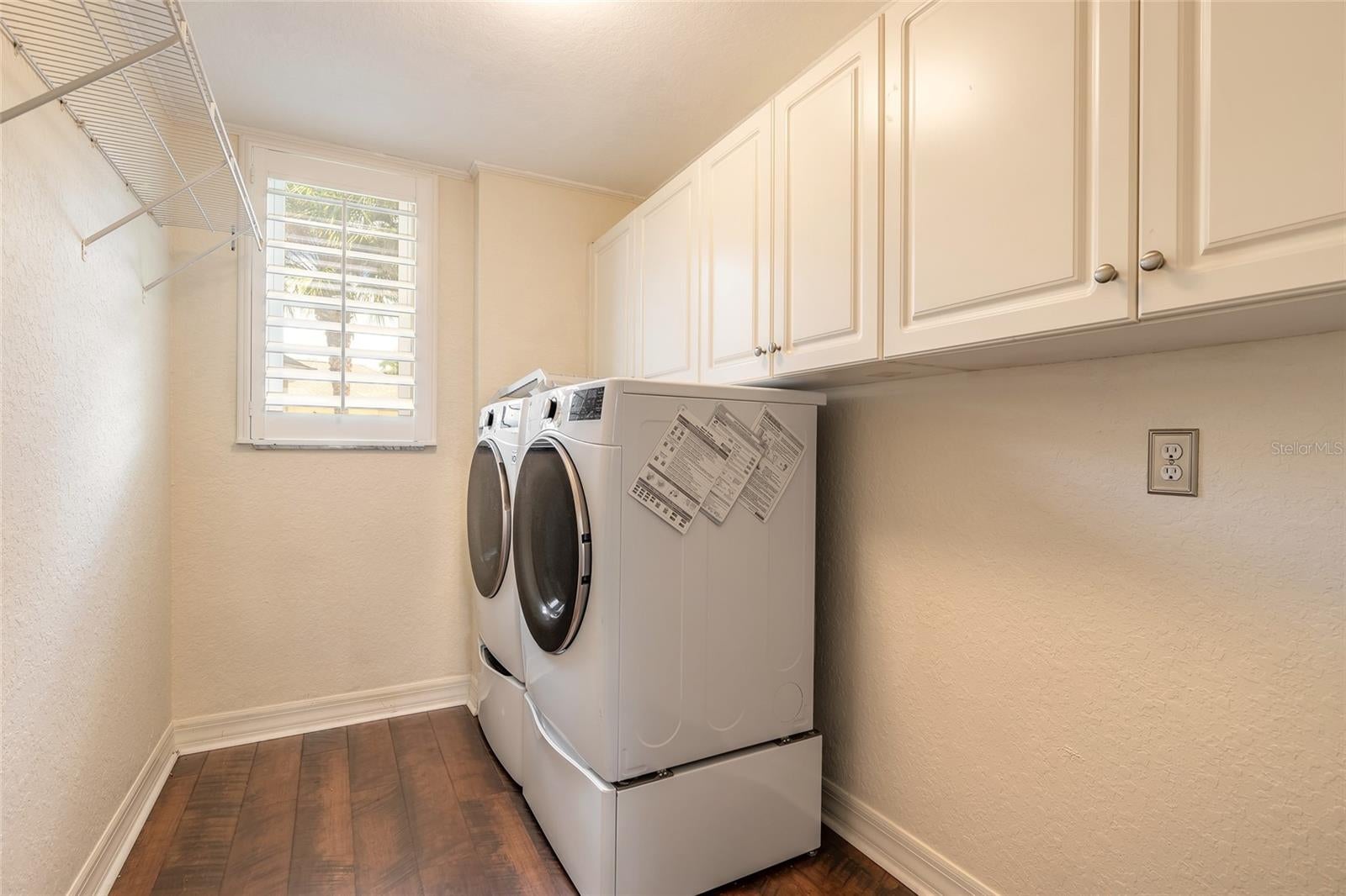 Daytona Beach, Florida, 32124, United States, 5 Bedrooms Bedrooms, ,4 BathroomsBathrooms,Residential,Active,1945086