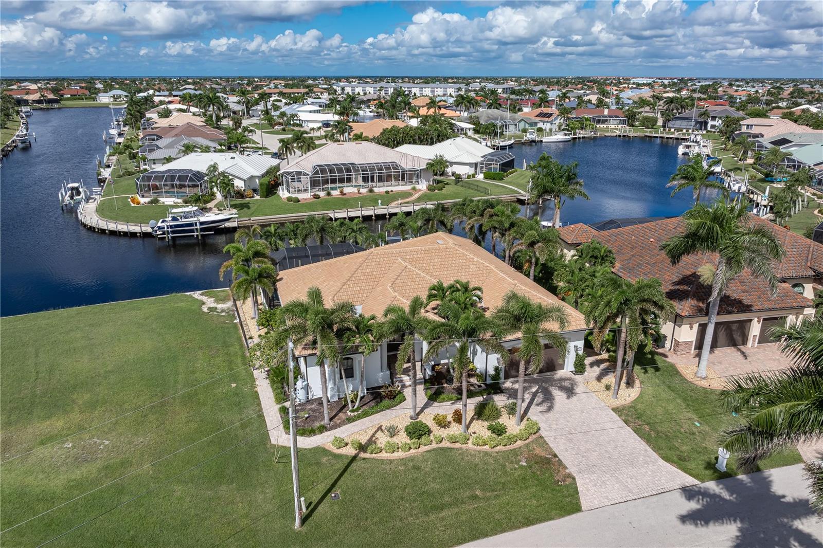 Punta Gorda, Florida, 33950, United States, 3 Bedrooms Bedrooms, ,2 BathroomsBathrooms,Residential,Active,1960126