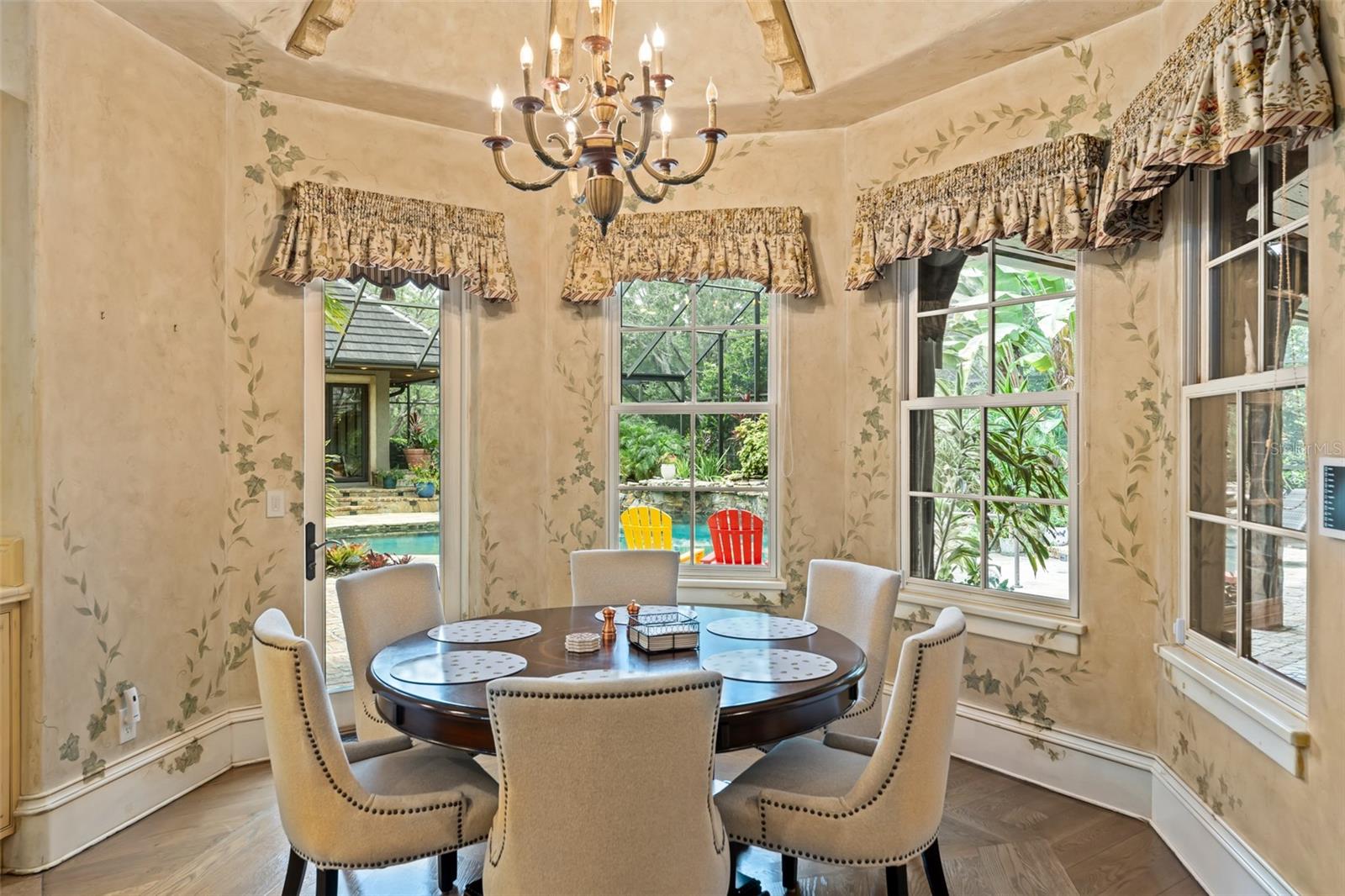 Longwood, Florida, 32779, United States, 10 Bedrooms Bedrooms, ,17 BathroomsBathrooms,Residential,Active,1914816