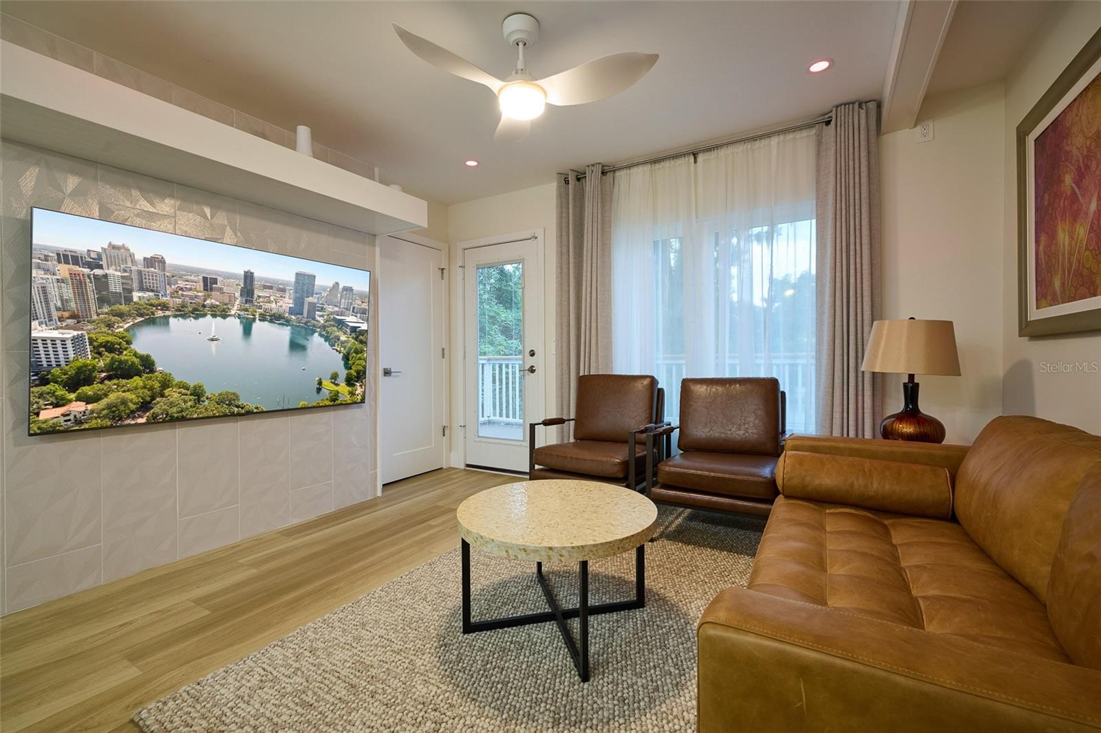 Orlando, Florida, 32801, United States, ,4 BathroomsBathrooms,Residential,Active,1703548