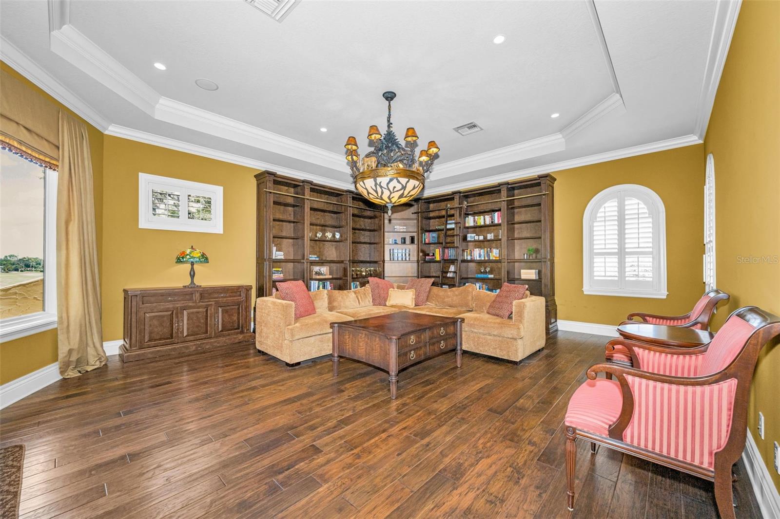 Trinity, Florida, 34655, United States, 5 Bedrooms Bedrooms, ,6 BathroomsBathrooms,Residential,Pending,2045561