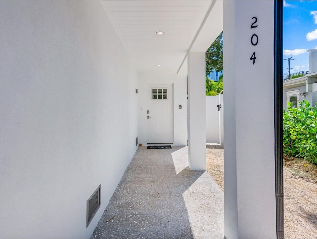 Sarasota, Florida, 34236, United States, 8 Bedrooms Bedrooms, ,10 BathroomsBathrooms,Residential,Active,2044131