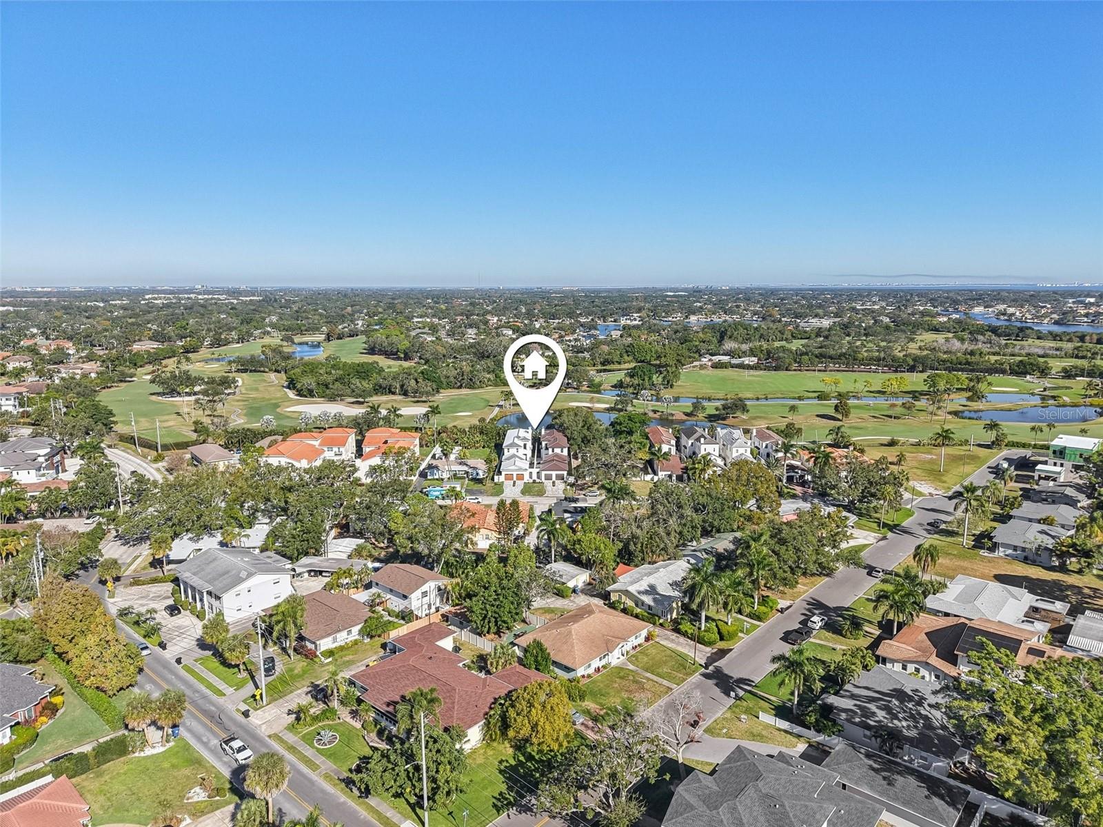 St Petersburg, Florida, 33704, United States, 4 Bedrooms Bedrooms, ,4 BathroomsBathrooms,Residential,Active,2015262