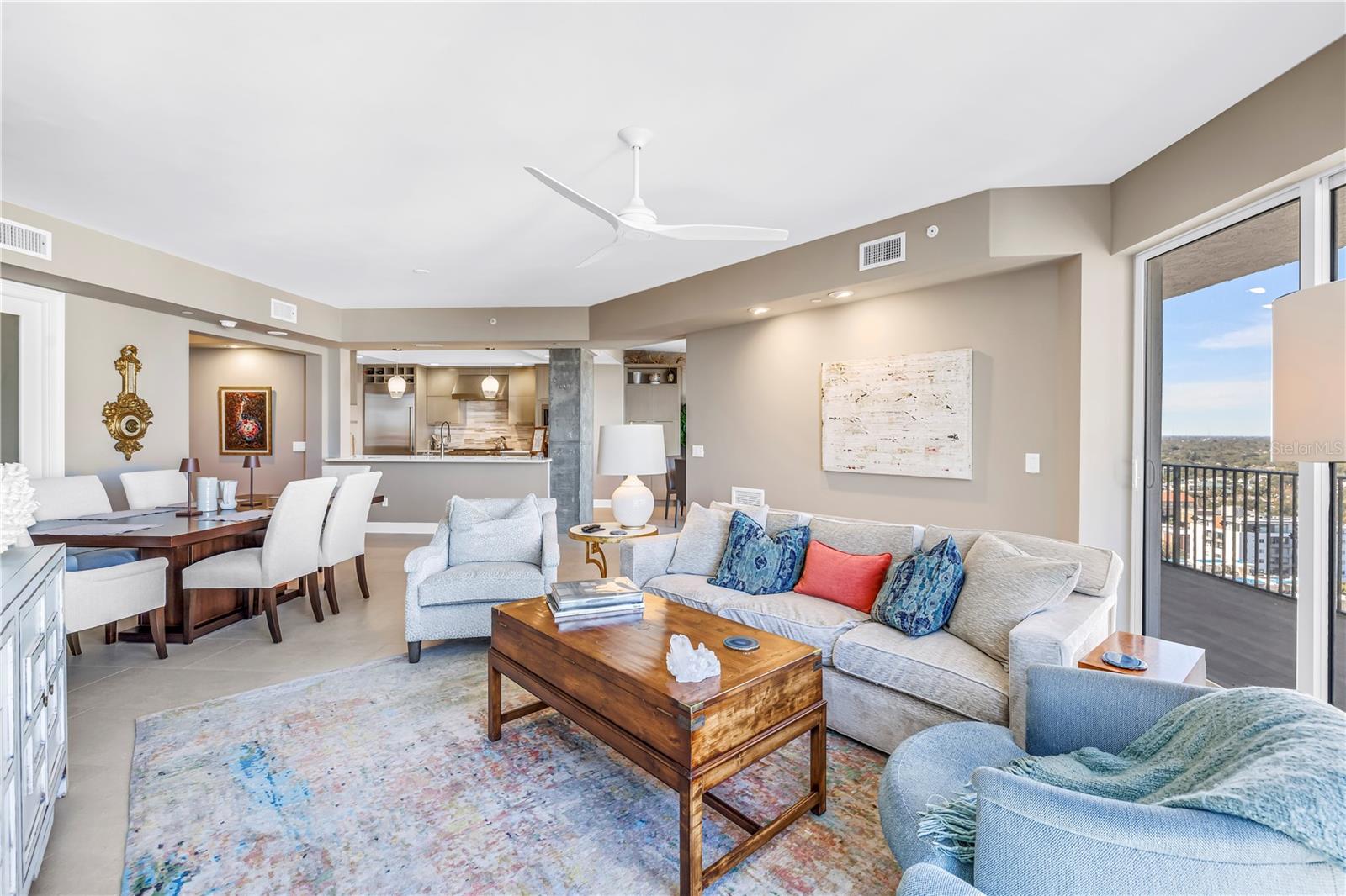 St Petersburg, Florida, 33701, United States, 2 Bedrooms Bedrooms, ,2 BathroomsBathrooms,Residential,Active,2012232