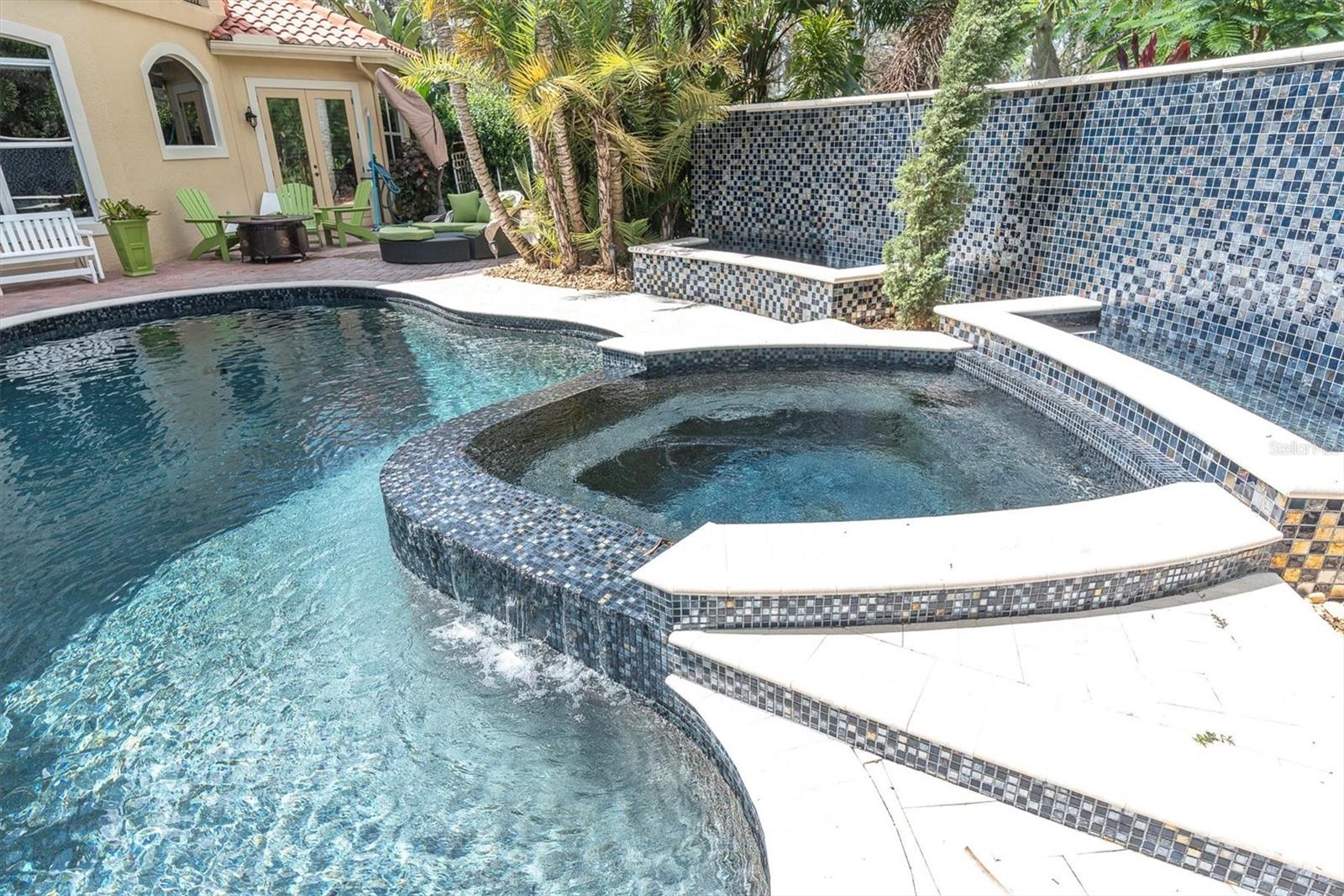 Tarpon Springs, Florida, 34688, United States, 6 Bedrooms Bedrooms, ,5 BathroomsBathrooms,Residential,Active,1969659