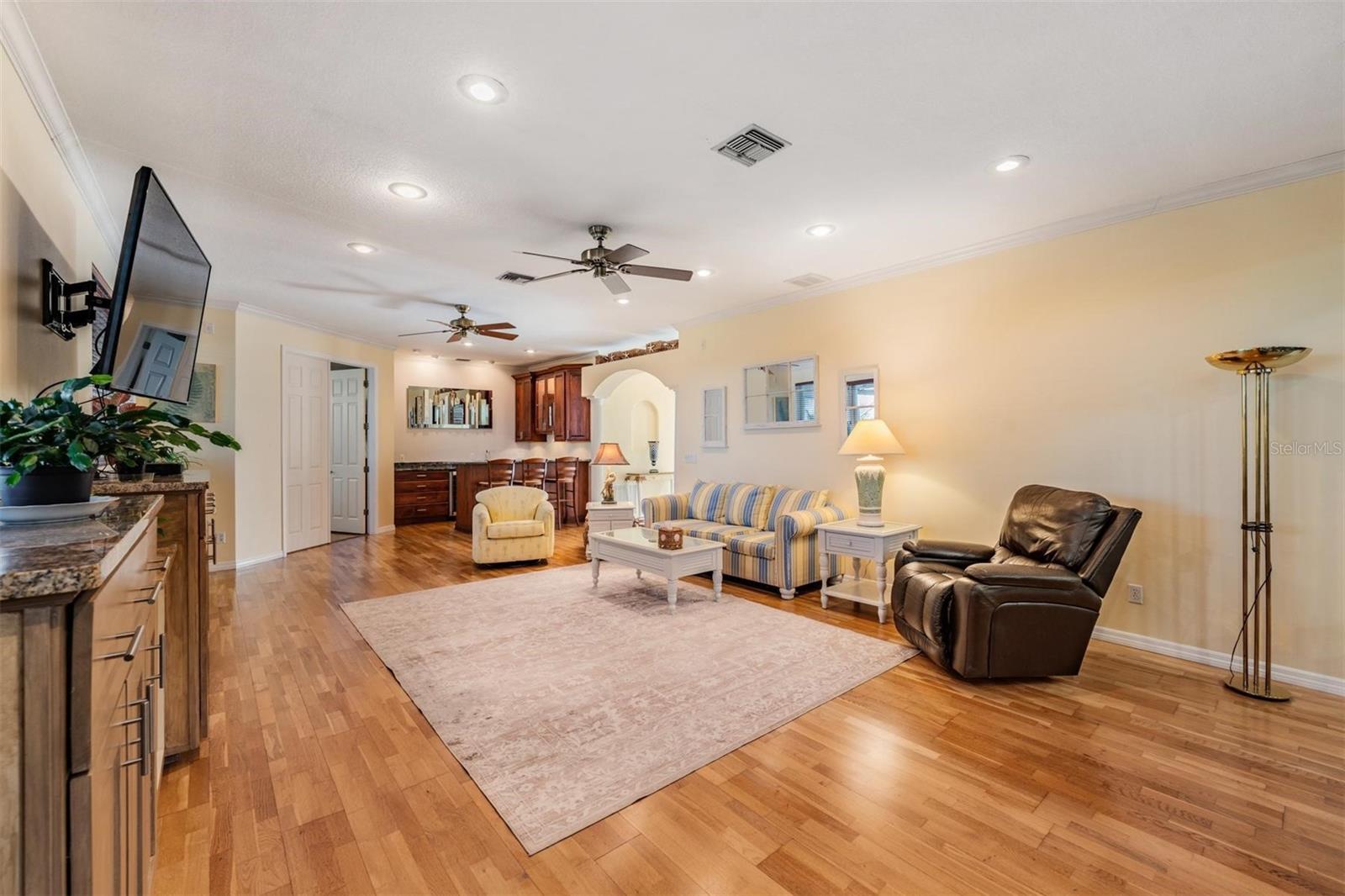 Crystal Beach, Florida, 34681, United States, 4 Bedrooms Bedrooms, ,6 BathroomsBathrooms,Residential,Active,1987215