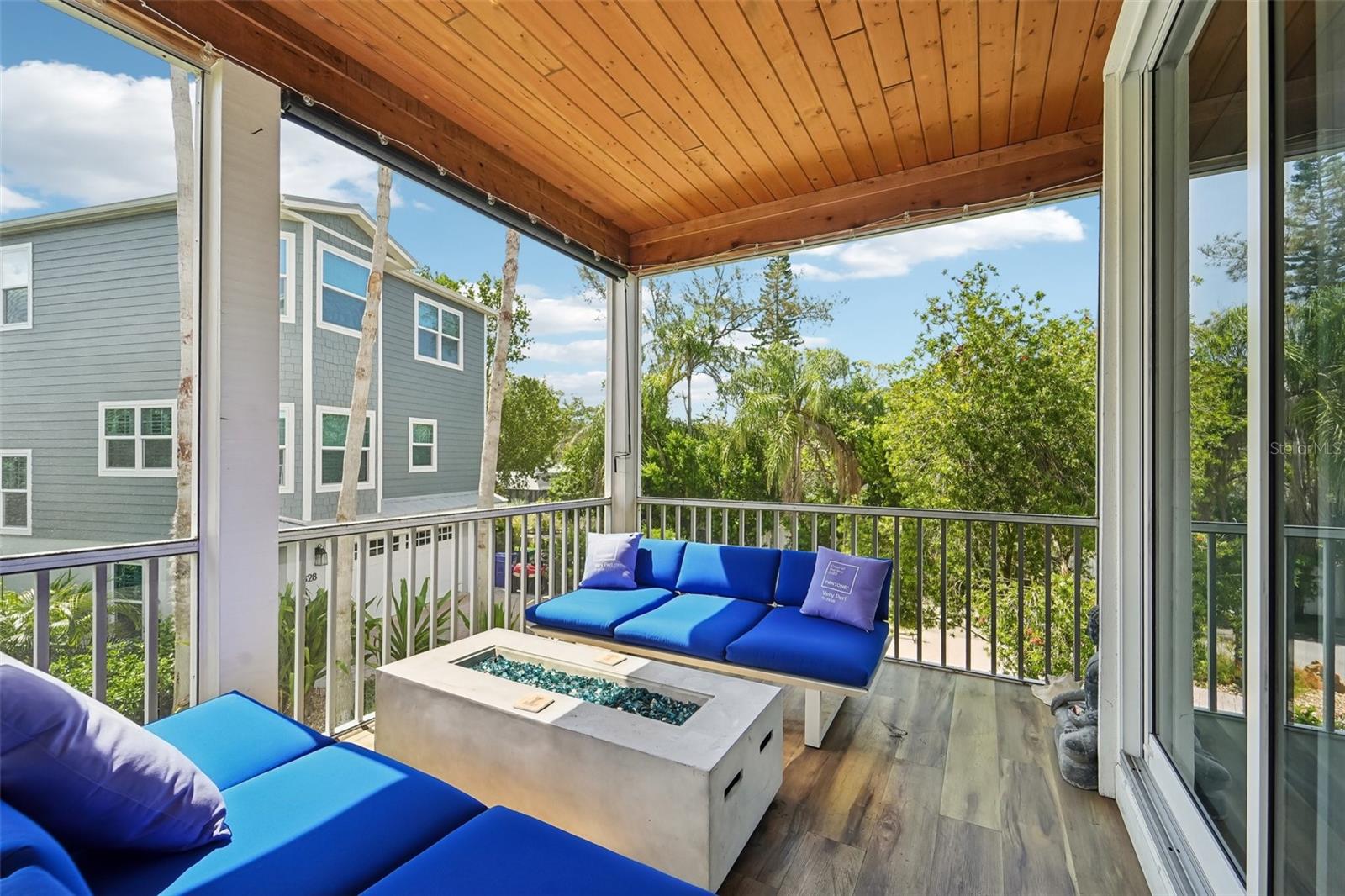 Longboat Key, Florida, 34228, United States, 3 Bedrooms Bedrooms, ,3 BathroomsBathrooms,Residential,Active,1993956