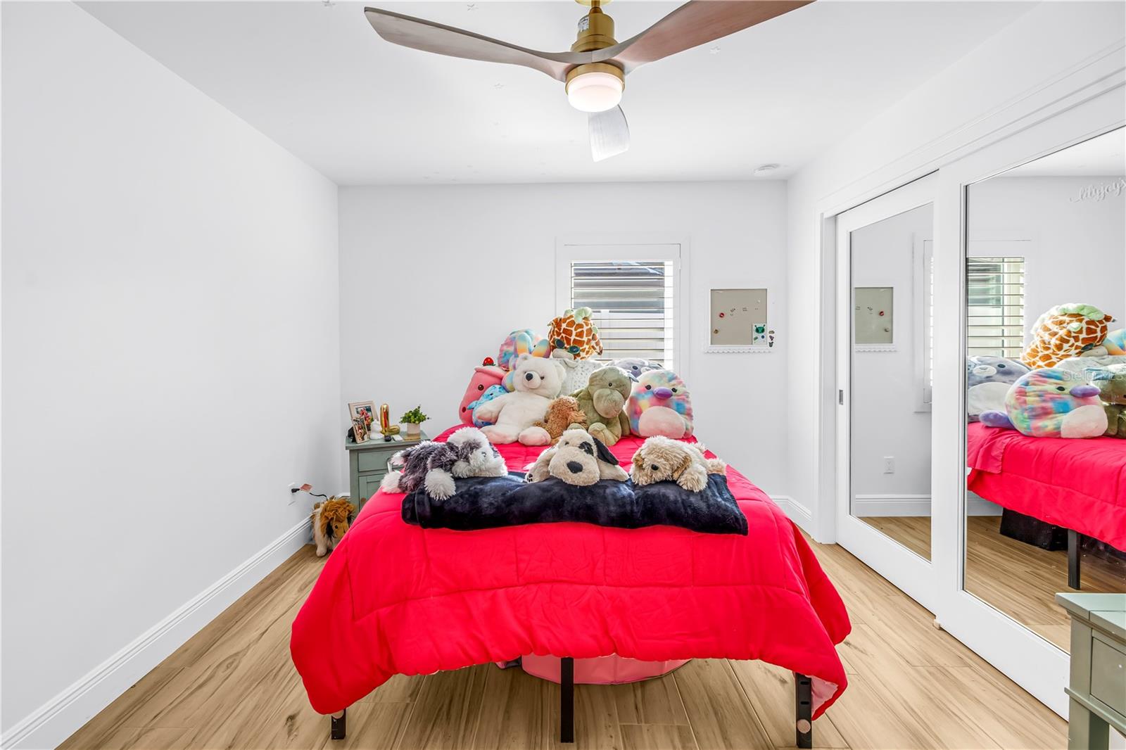 St Petersburg, Florida, 33704, United States, 4 Bedrooms Bedrooms, ,3 BathroomsBathrooms,Residential,Active,2009411