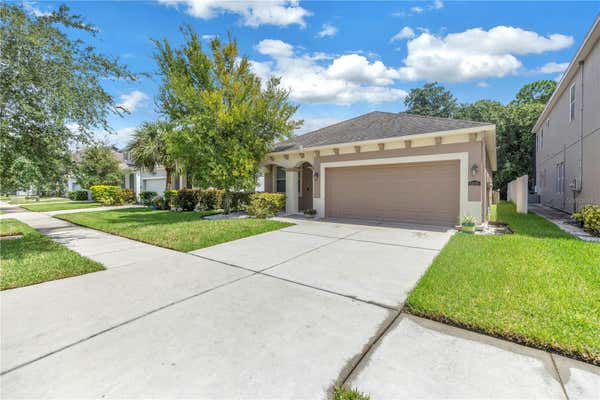 11405 QUIET FOREST DR, TAMPA, FL 33635, photo 2 of 53