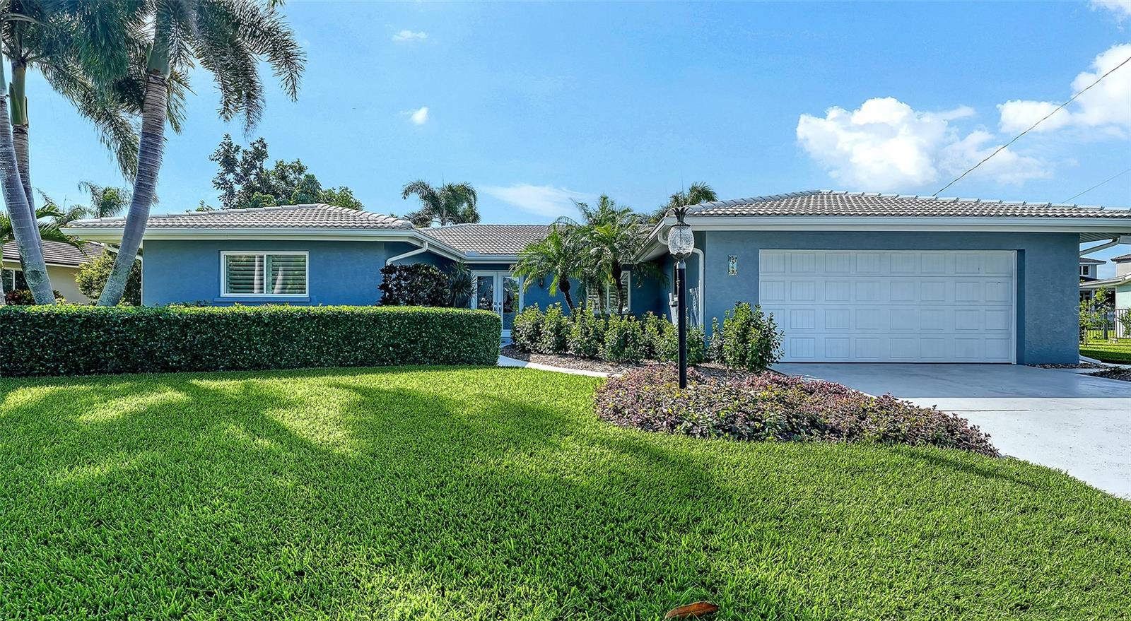 Sarasota, Florida, 34242, United States, 2 Bedrooms Bedrooms, ,2 BathroomsBathrooms,Residential,Active,1971807
