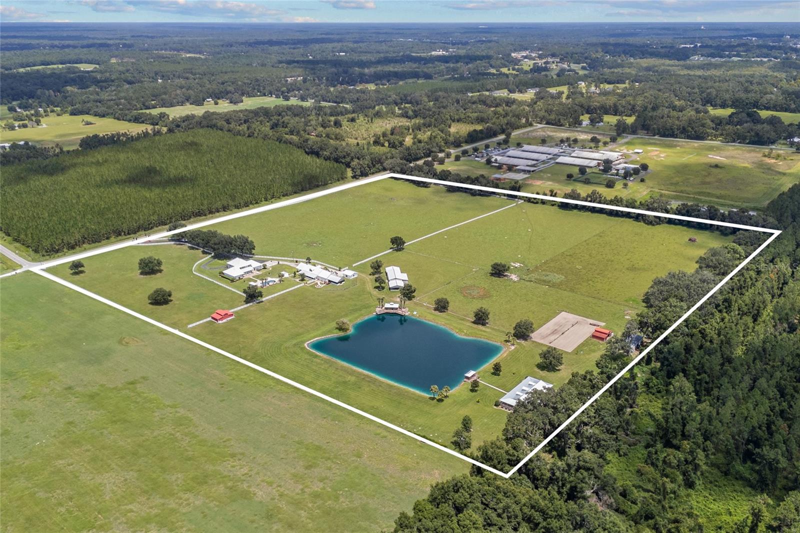Lake City, Florida, 32024, United States, 3 Bedrooms Bedrooms, ,4 BathroomsBathrooms,Residential,Active,1929472