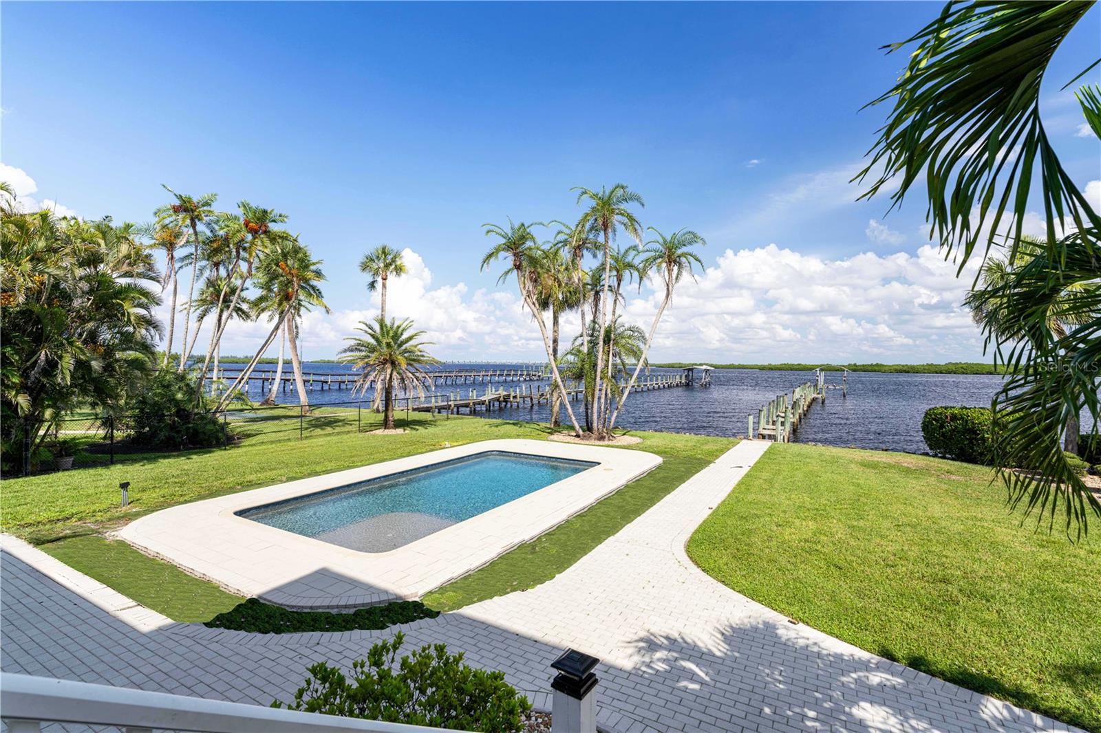 Punta Gorda, Florida, 33982, United States, 5 Bedrooms Bedrooms, ,4 BathroomsBathrooms,Residential,Active,1905353