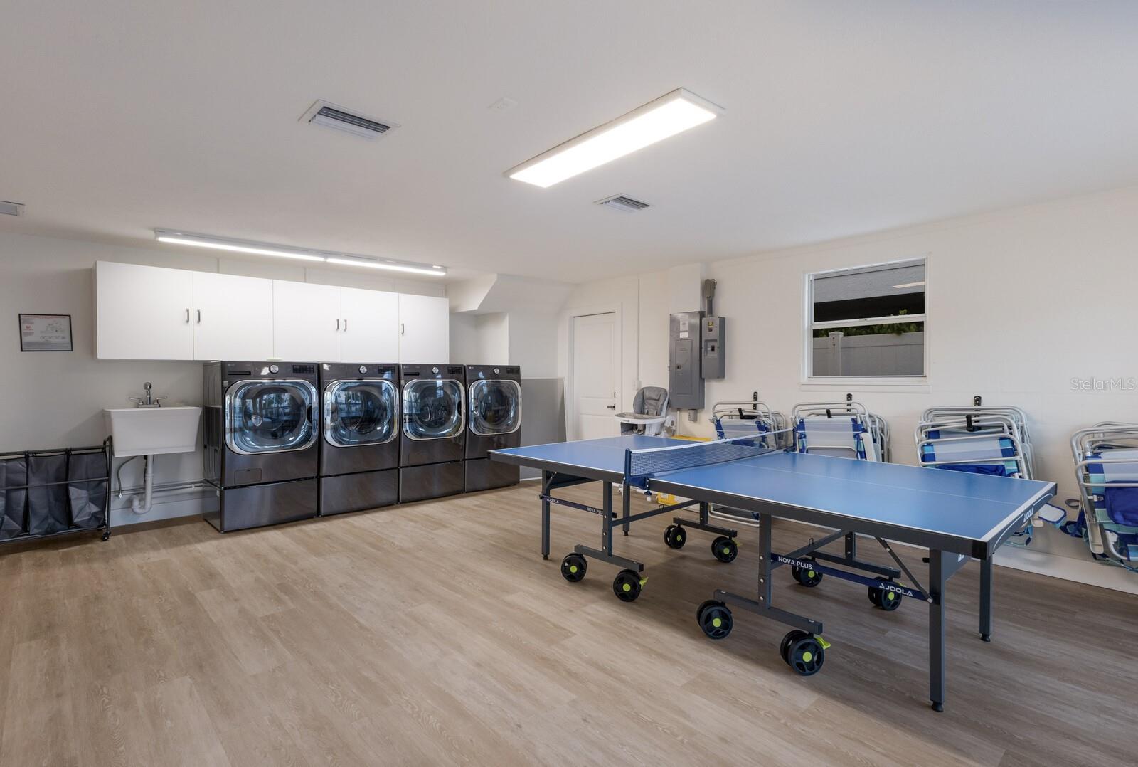 Anna Maria, Florida, 34216, United States, 5 Bedrooms Bedrooms, ,5 BathroomsBathrooms,Residential,Active,1899866
