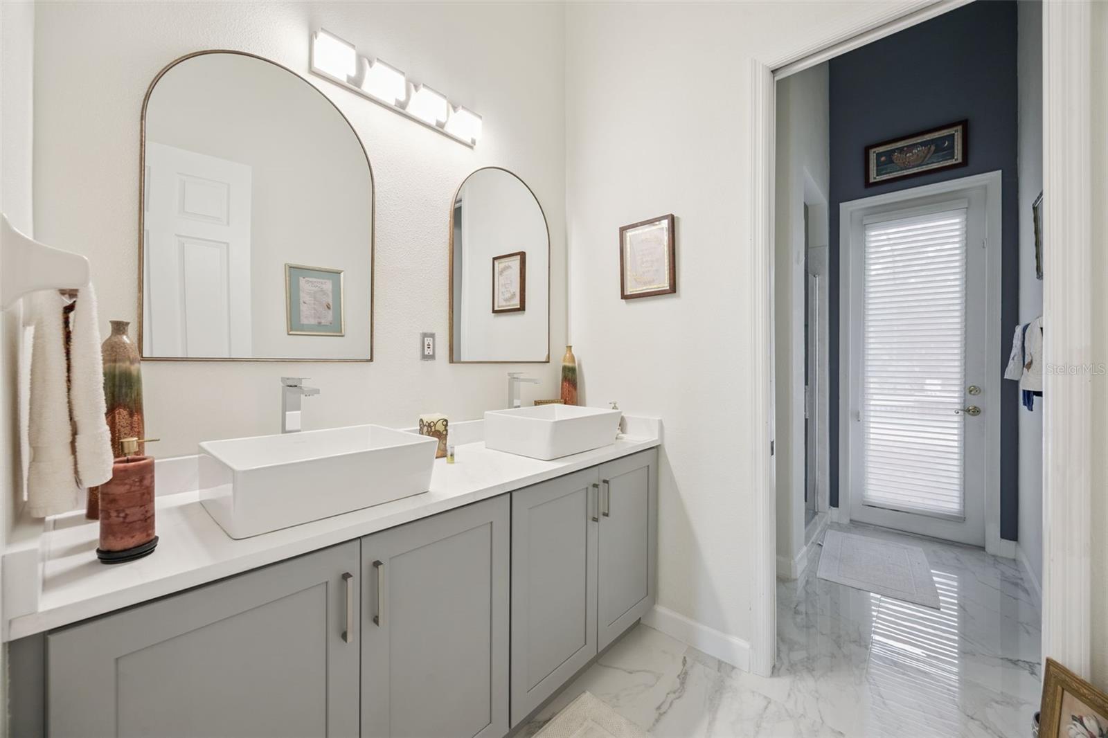 Orlando, Florida, 32836, United States, 5 Bedrooms Bedrooms, ,4 BathroomsBathrooms,Residential,Active,2010569