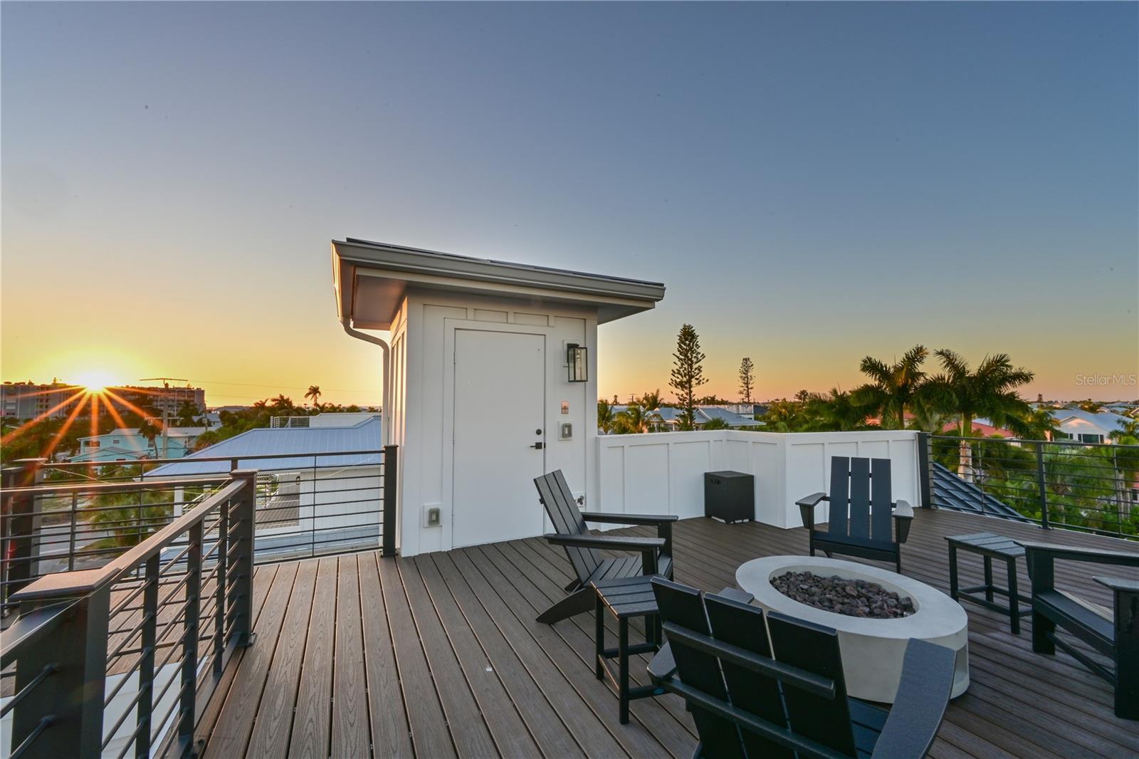 Holmes Beach, Florida, 34217, United States, 4 Bedrooms Bedrooms, ,4 BathroomsBathrooms,Residential,Active,1995267