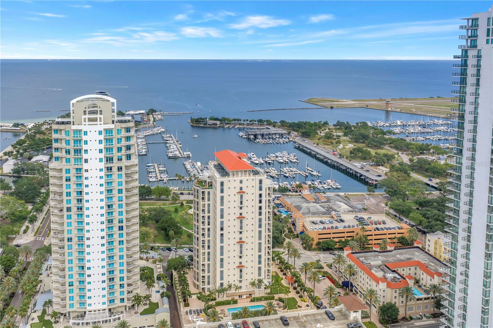 St Petersburg, Florida, 33701, United States, 3 Bedrooms Bedrooms, ,3 BathroomsBathrooms,Residential,Active,2045043