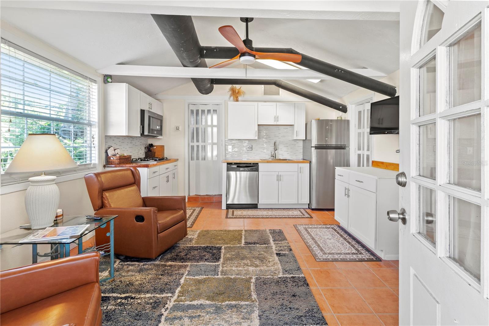 Holmes Beach, Florida, 34217, United States, 5 Bedrooms Bedrooms, ,3 BathroomsBathrooms,Residential,Active,1972187