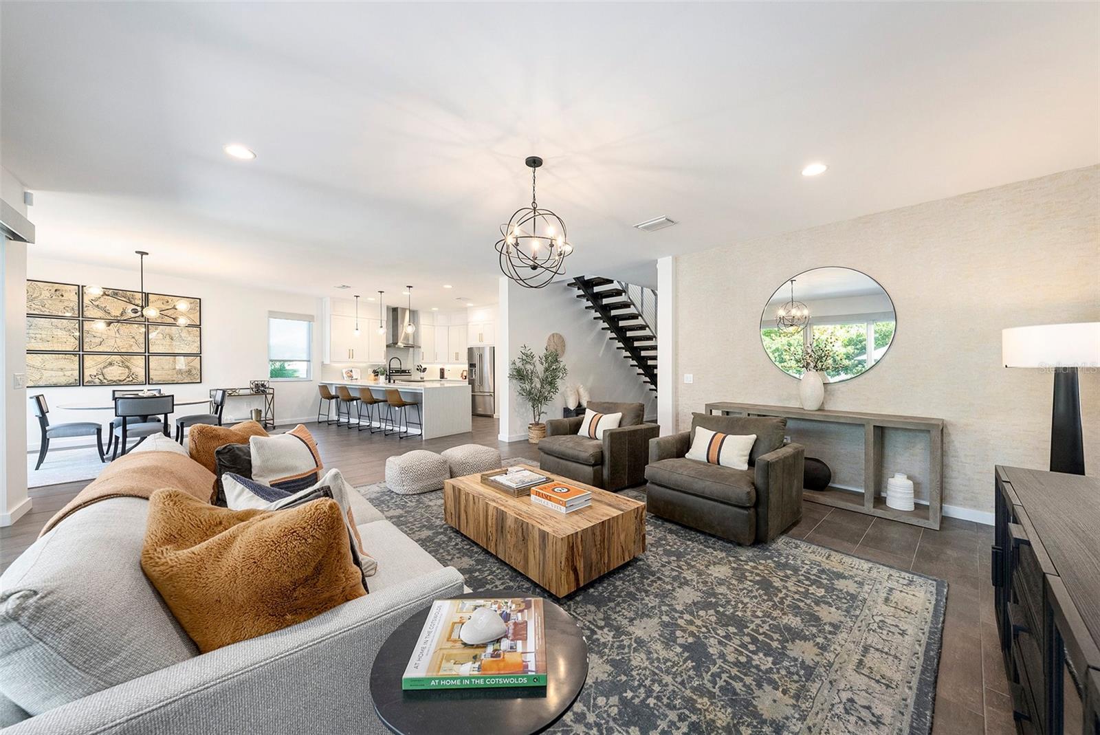 Tampa, Florida, 33629, United States, 4 Bedrooms Bedrooms, ,3 BathroomsBathrooms,Residential,Active,1914639