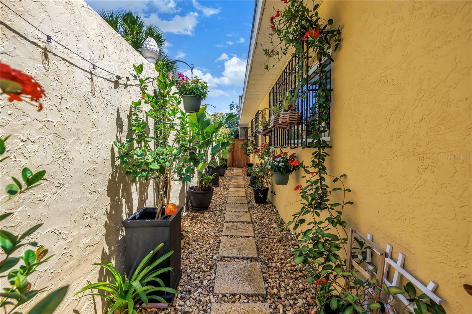 St Petersburg, Florida, 33704, United States, ,3 BathroomsBathrooms,Residential,Active,1824541