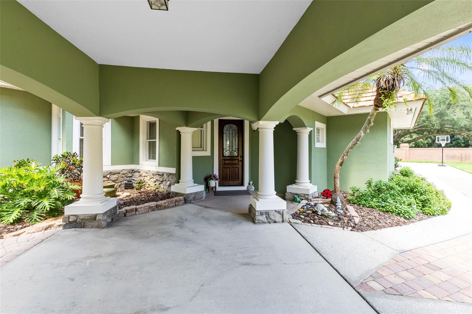 Winter Springs, Florida, 32708, United States, 5 Bedrooms Bedrooms, ,5 BathroomsBathrooms,Residential,Active,1922519