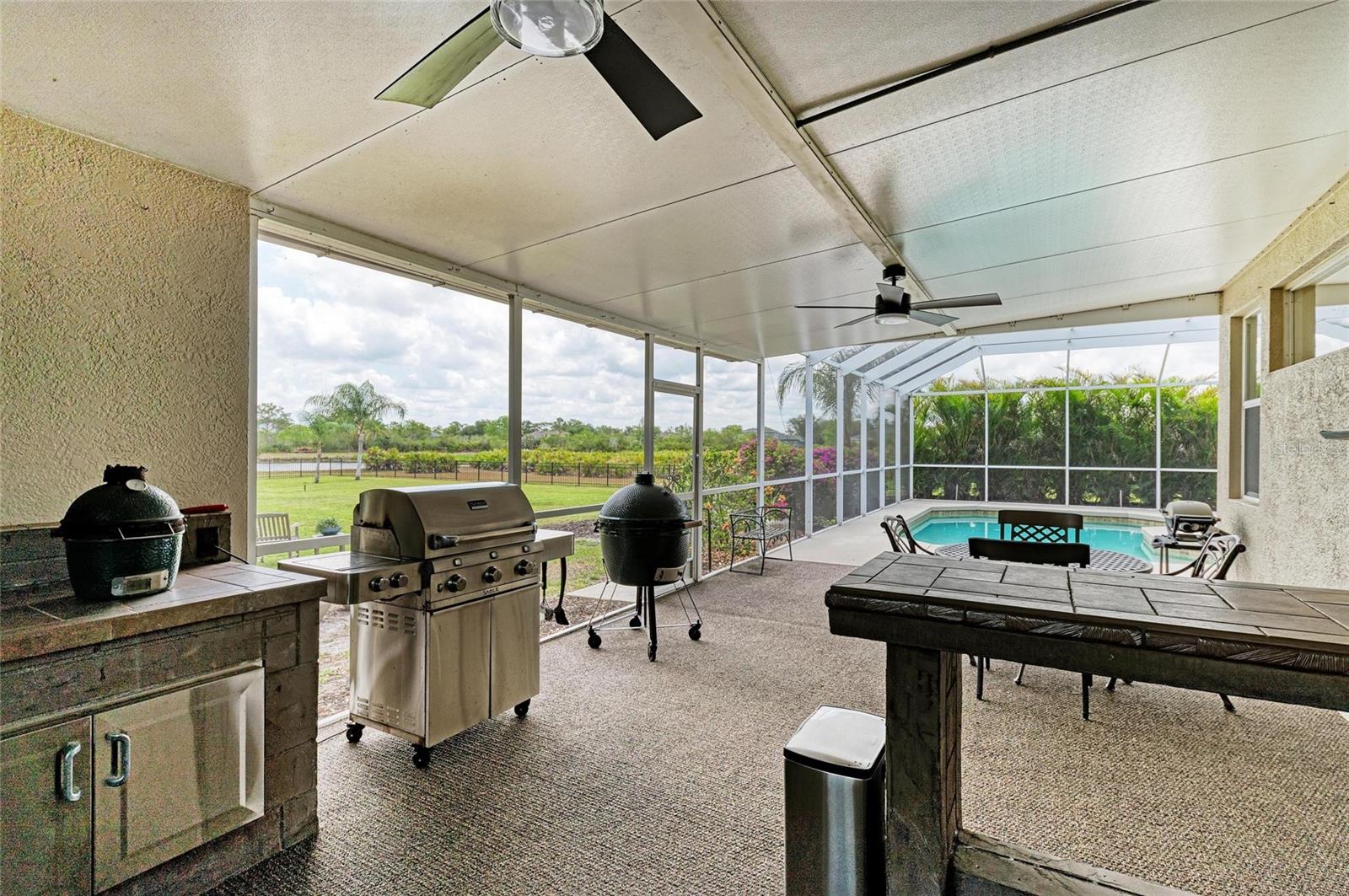 Bradenton, Florida, 34202, United States, 4 Bedrooms Bedrooms, ,4 BathroomsBathrooms,Residential,Active,1801045
