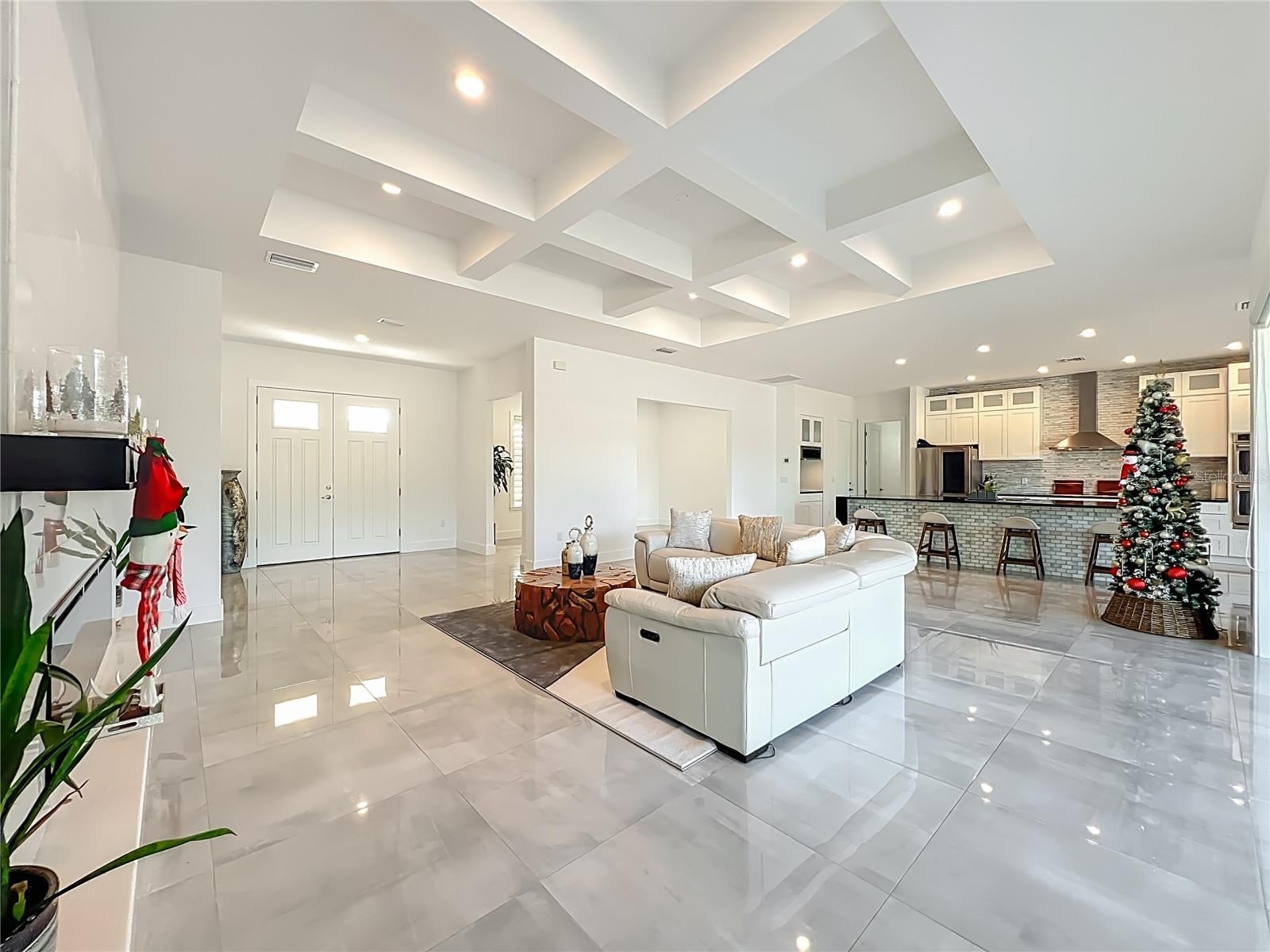 Dunnellon, Florida, 34432, United States, 5 Bedrooms Bedrooms, ,4 BathroomsBathrooms,Residential,Active,2012479