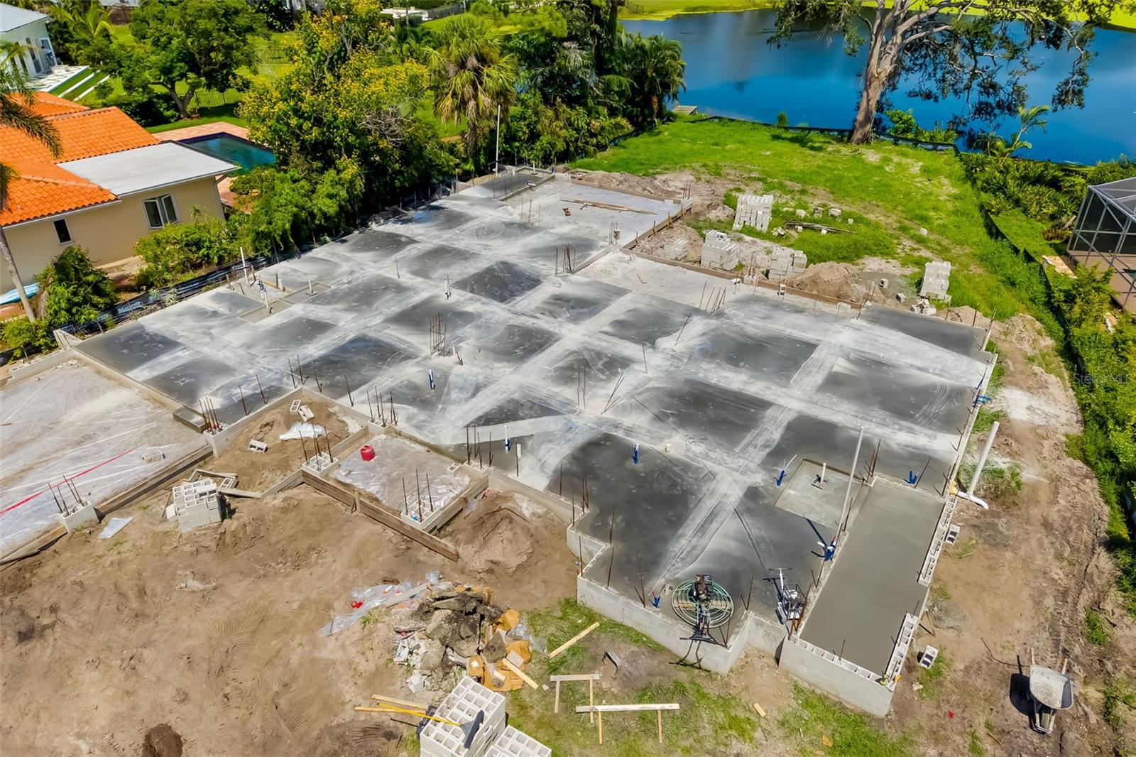 Sarasota, Florida, 34231, United States, 4 Bedrooms Bedrooms, ,5 BathroomsBathrooms,Residential,Active,1711559