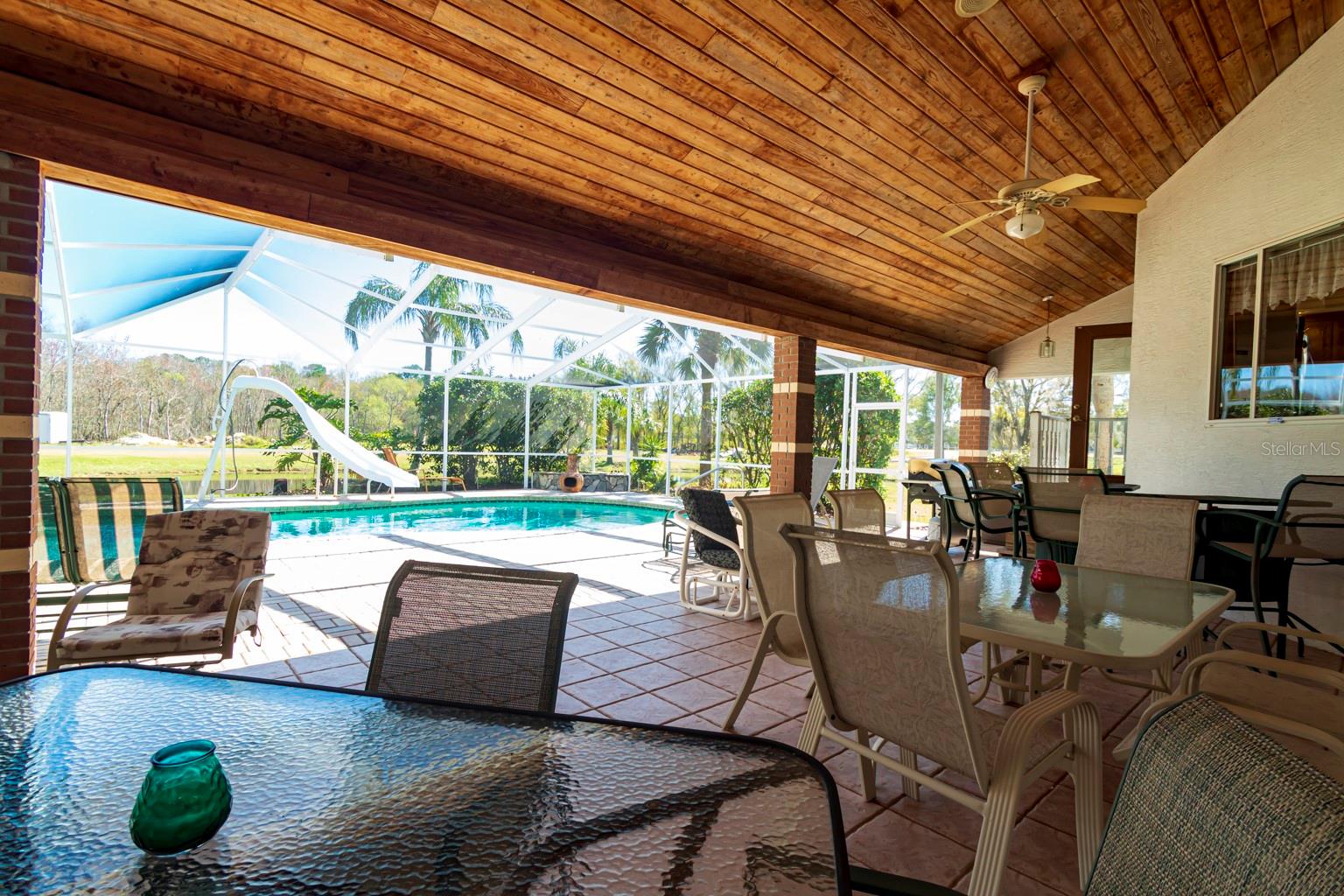 New Port Richey, Florida, 34654, United States, 4 Bedrooms Bedrooms, ,5 BathroomsBathrooms,Residential,Active,1963410