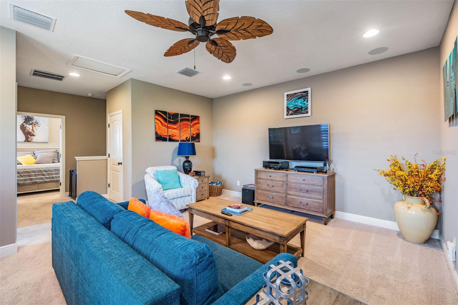 Palm Harbor, Florida, 34683, United States, 4 Bedrooms Bedrooms, ,3 BathroomsBathrooms,Residential,Active,1905355