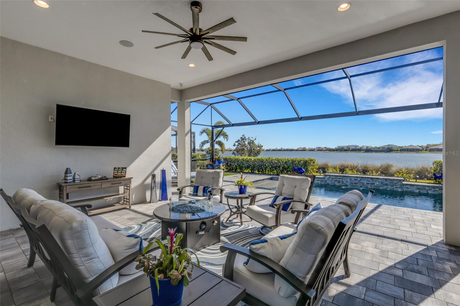 Sarasota, Florida, 34240, United States, 3 Bedrooms Bedrooms, ,3 BathroomsBathrooms,Residential,Active,2015455