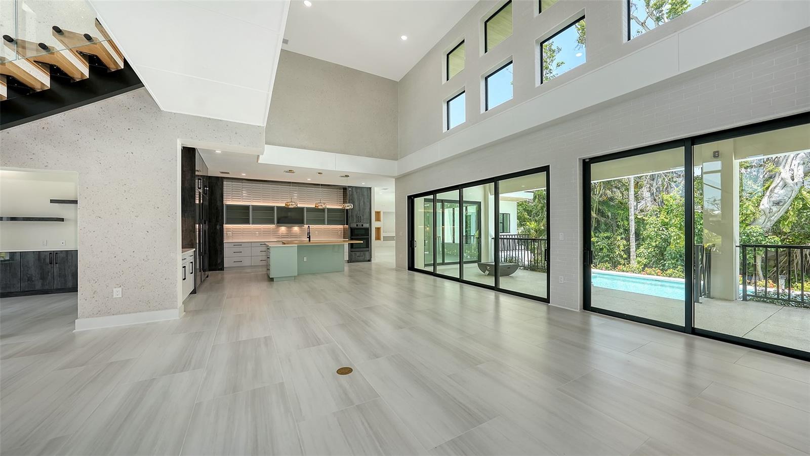 Sarasota, Florida, 34239, United States, ,7 BathroomsBathrooms,Residential,Active,1849492
