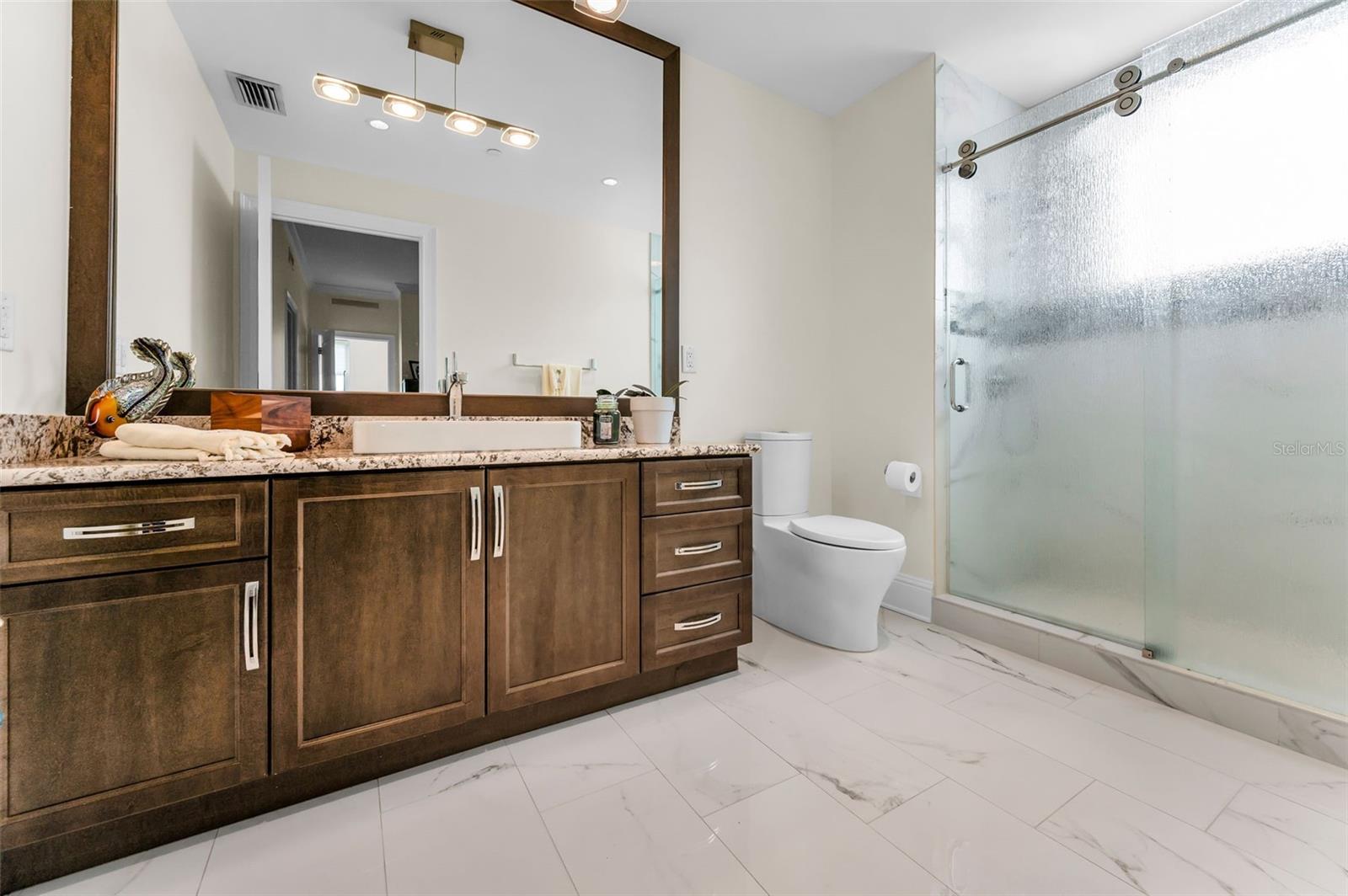 Clearwater, Florida, 33756, United States, 3 Bedrooms Bedrooms, ,3 BathroomsBathrooms,Residential,Active,1941332