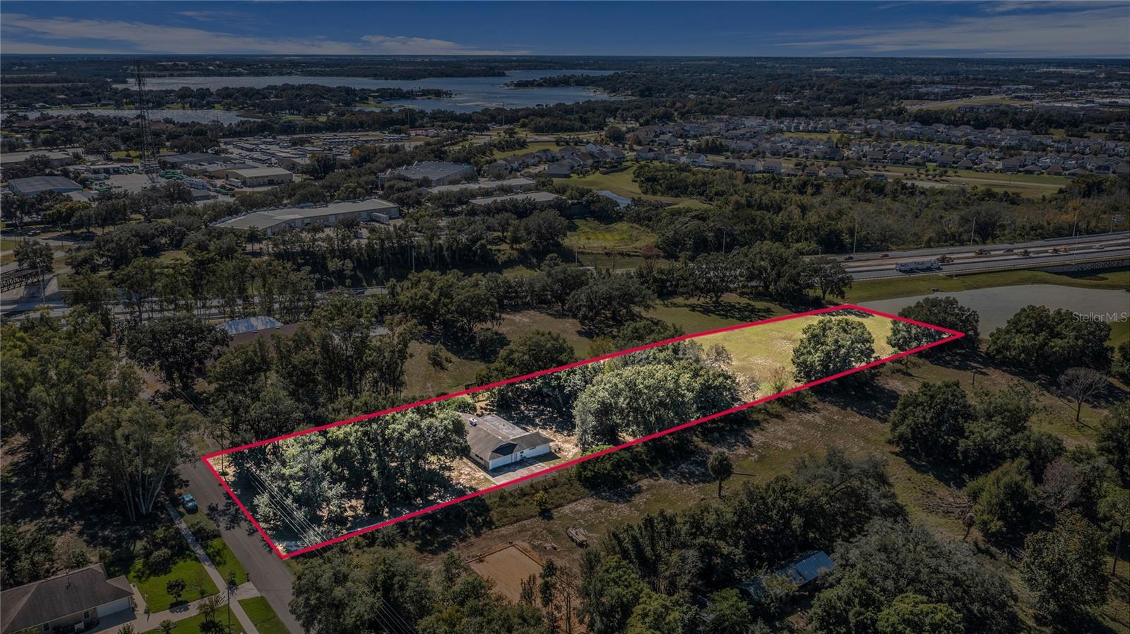 Oakland, Florida, 34787, United States, 4 Bedrooms Bedrooms, ,2 BathroomsBathrooms,Residential,Active,1990636