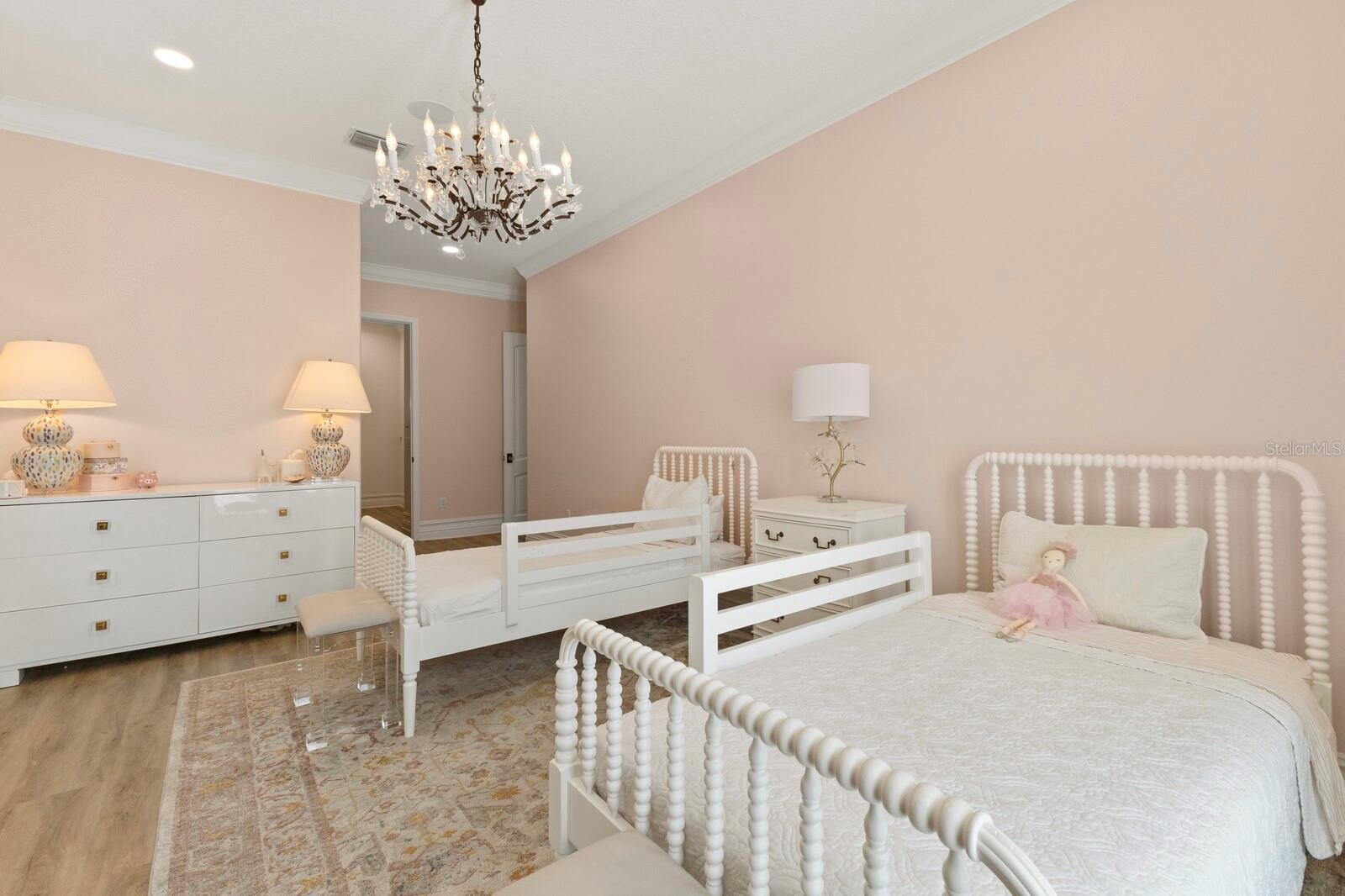 Bradenton, Florida, 34209, United States, 5 Bedrooms Bedrooms, ,6 BathroomsBathrooms,Residential,Active,1800164