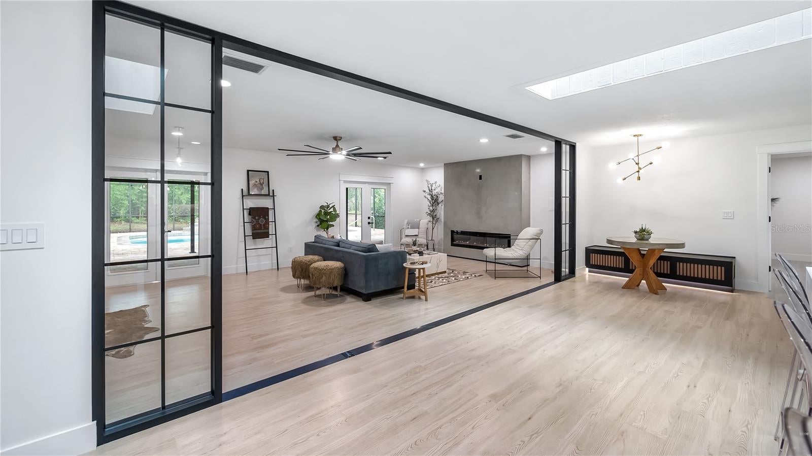 Montverde, Florida, 34756, United States, 4 Bedrooms Bedrooms, ,3 BathroomsBathrooms,Residential,Active,1904751