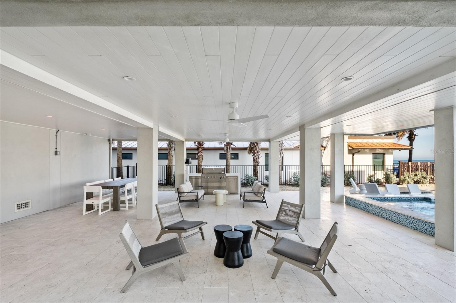 Anna Maria, Florida, 34216, United States, 7 Bedrooms Bedrooms, ,8 BathroomsBathrooms,Residential,Active,1892423