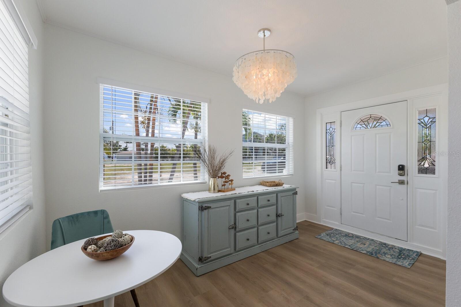 Bradenton Beach, Florida, 34217, United States, 3 Bedrooms Bedrooms, ,3 BathroomsBathrooms,Residential,Active,1926702