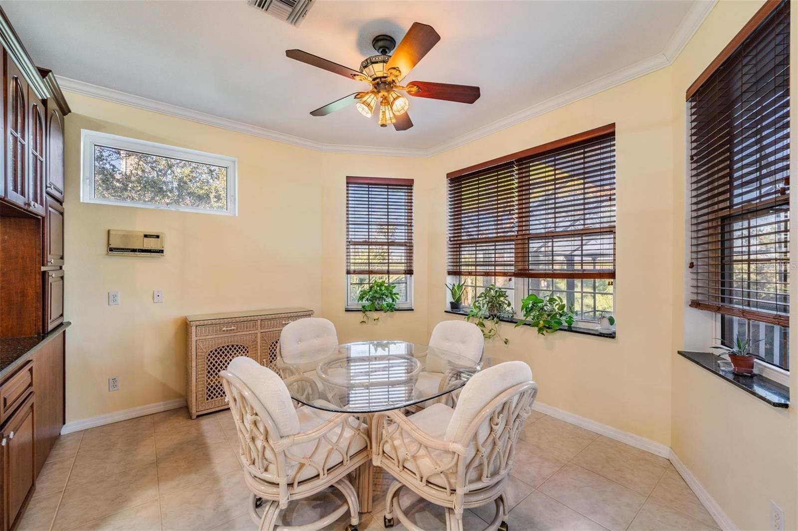 Crystal Beach, Florida, 34681, United States, 4 Bedrooms Bedrooms, ,6 BathroomsBathrooms,Residential,Active,1987215