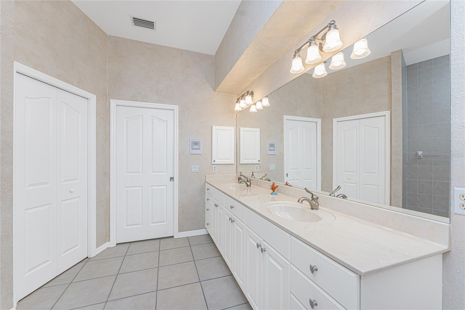 Port Charlotte, Florida, 33981, United States, 4 Bedrooms Bedrooms, ,3 BathroomsBathrooms,Residential,Active,1953371