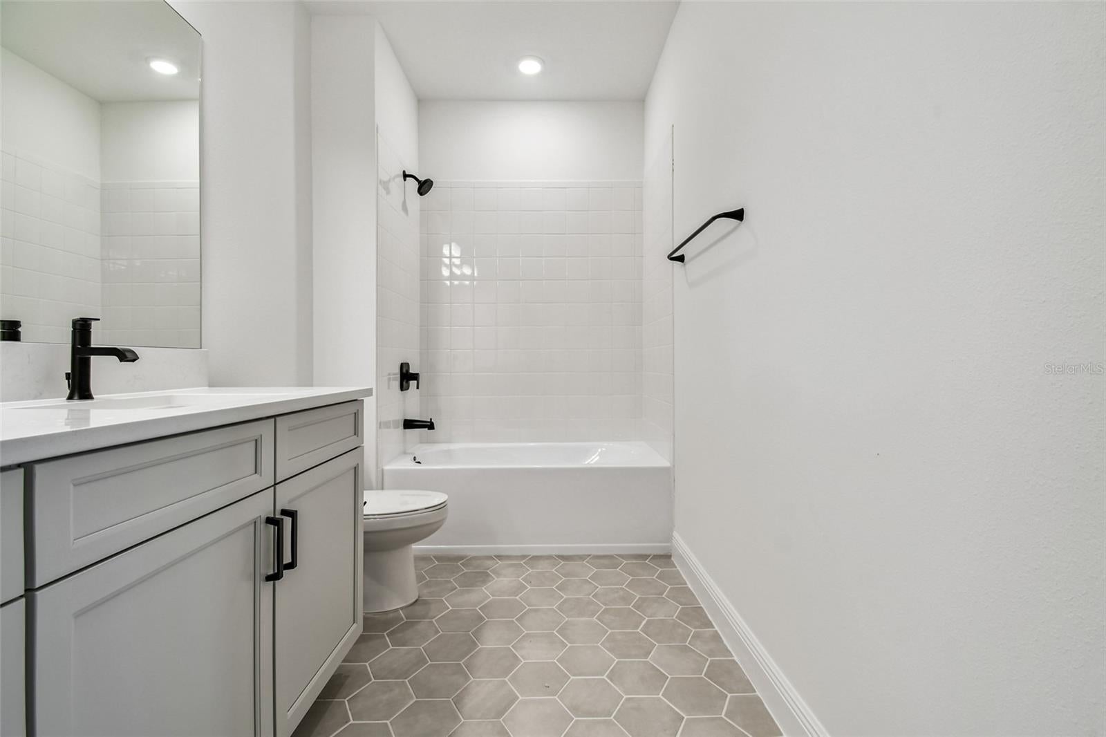 Parrish, Florida, 34219, United States, 4 Bedrooms Bedrooms, ,4 BathroomsBathrooms,Residential,Active,2007045