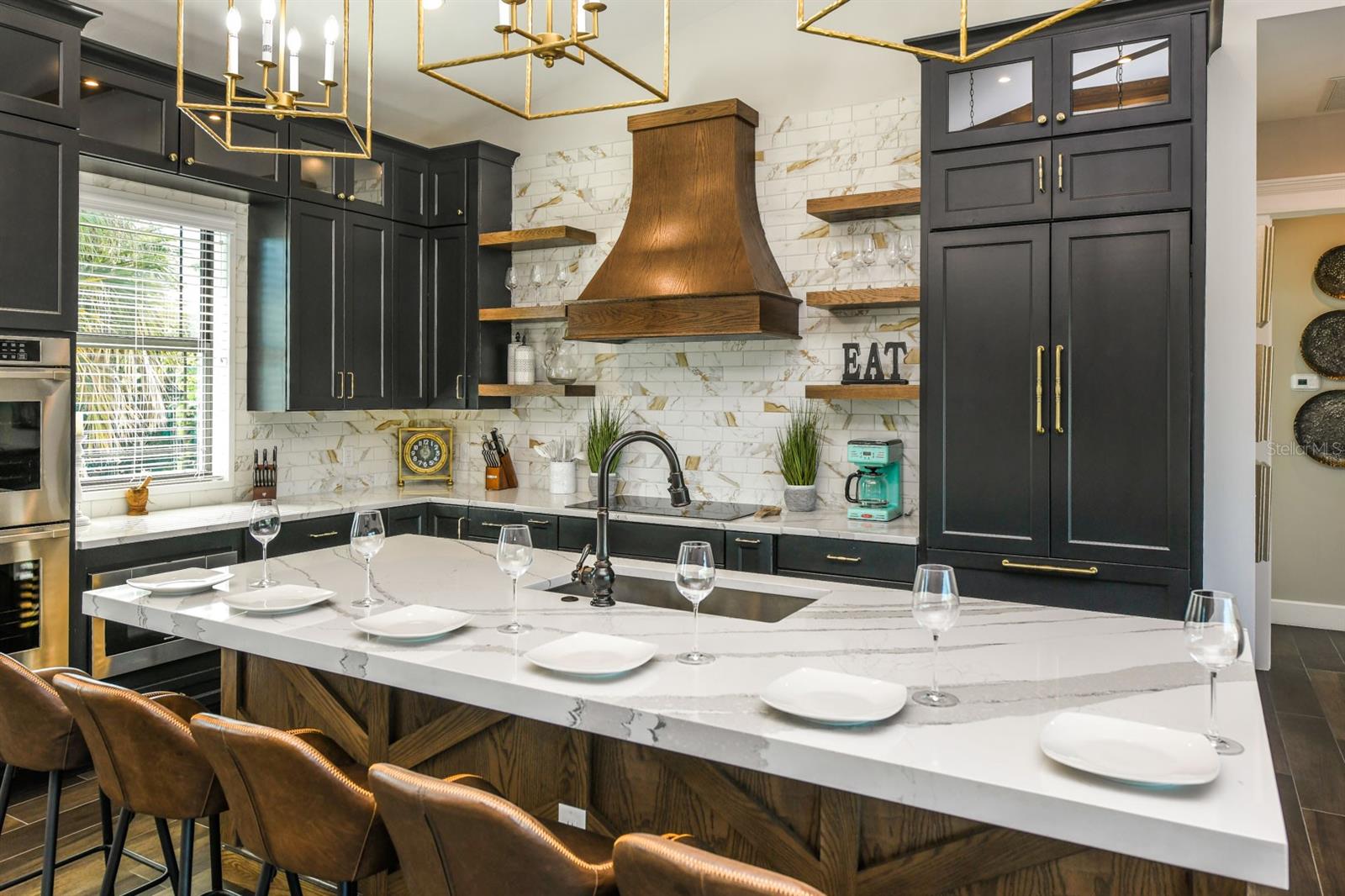 Sarasota, Florida, 34236, United States, 6 Bedrooms Bedrooms, ,6 BathroomsBathrooms,Residential,Active,1831859