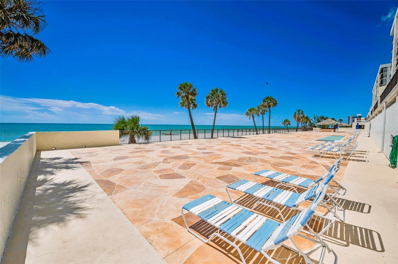 Madeira Beach, Florida, 33708, United States, 2 Bedrooms Bedrooms, ,2 BathroomsBathrooms,Residential,Active,1945844