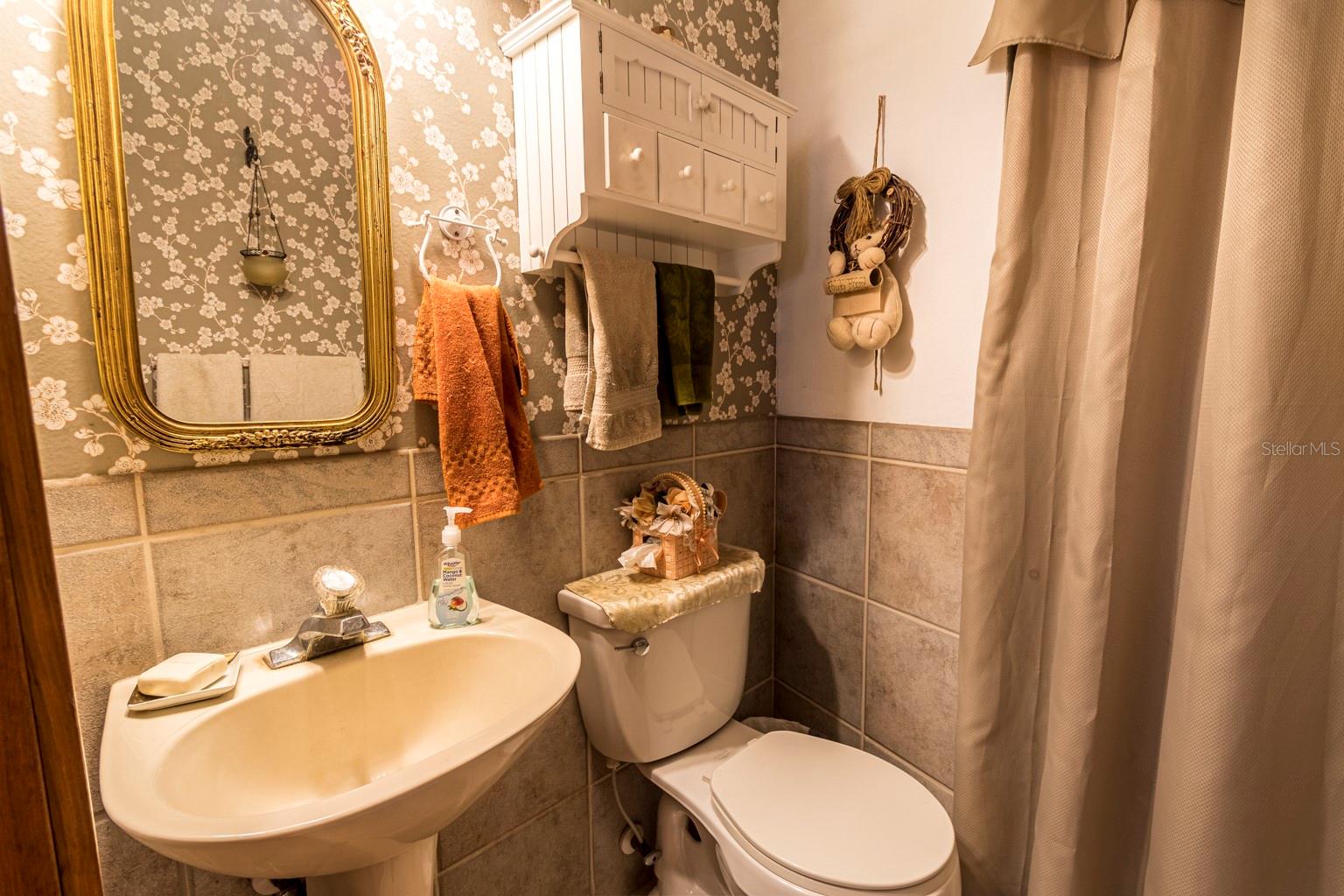 New Port Richey, Florida, 34654, United States, 4 Bedrooms Bedrooms, ,5 BathroomsBathrooms,Residential,Active,1963410