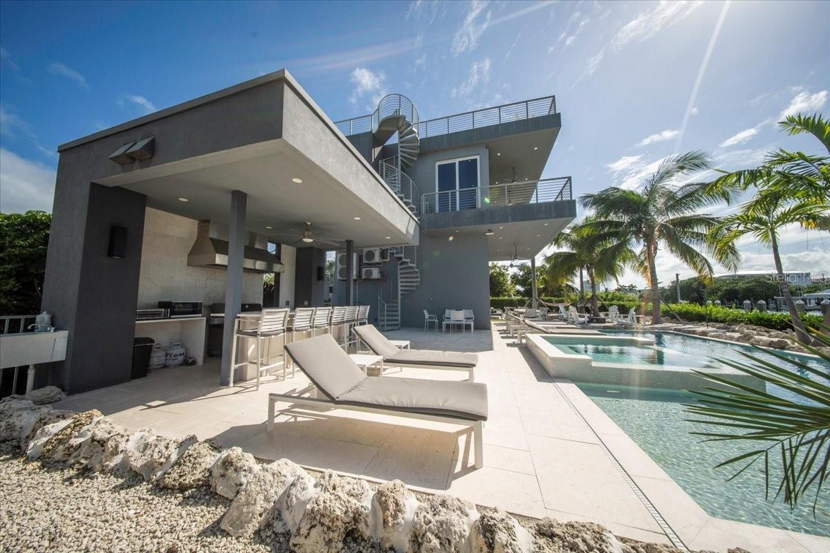 Marathon, Florida, 33050, United States, 3 Bedrooms Bedrooms, ,3 BathroomsBathrooms,Residential,Active,2013894